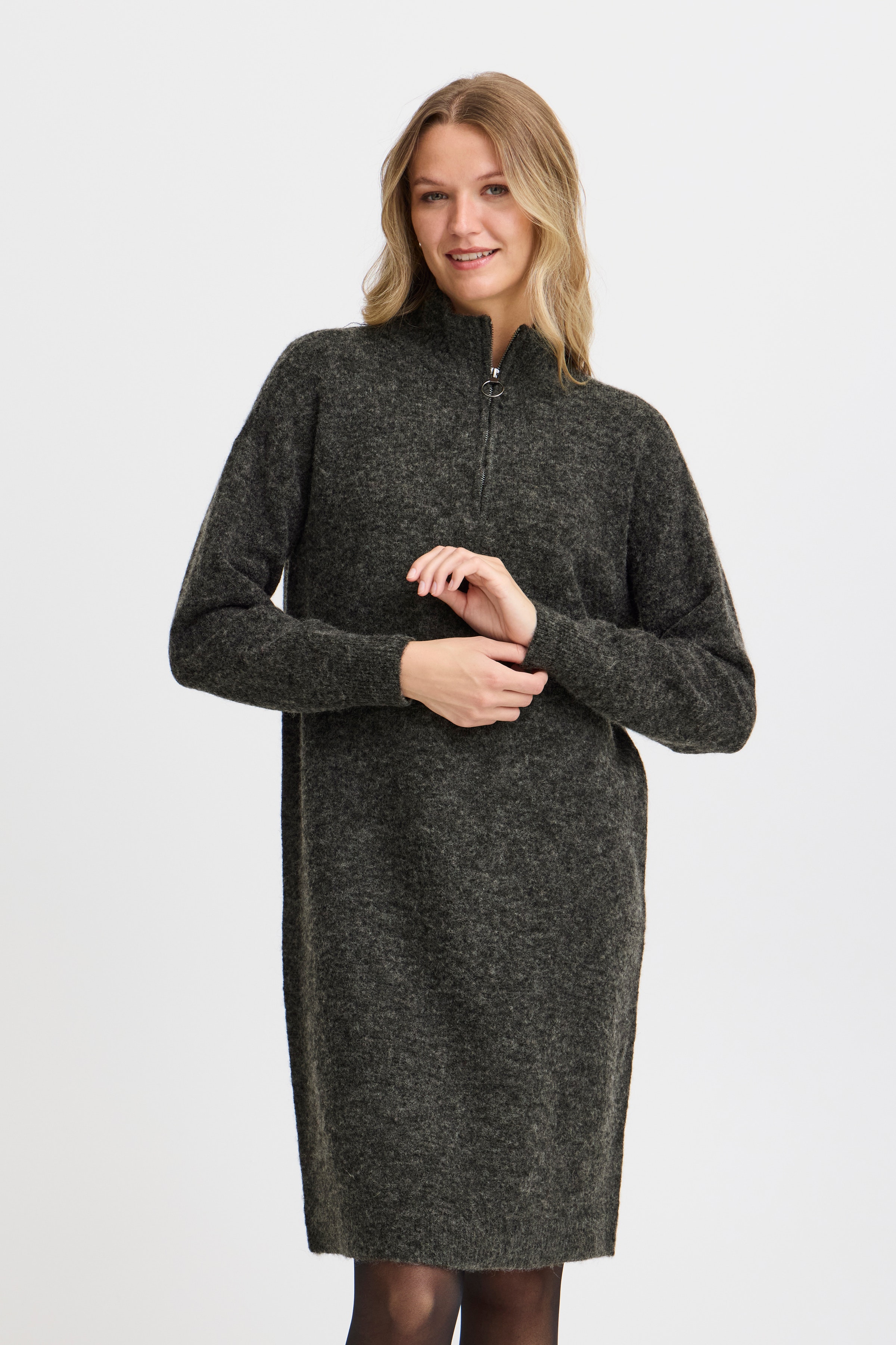 FRSANNY Kjole LOOKBOOK FRONT 20614681-202490