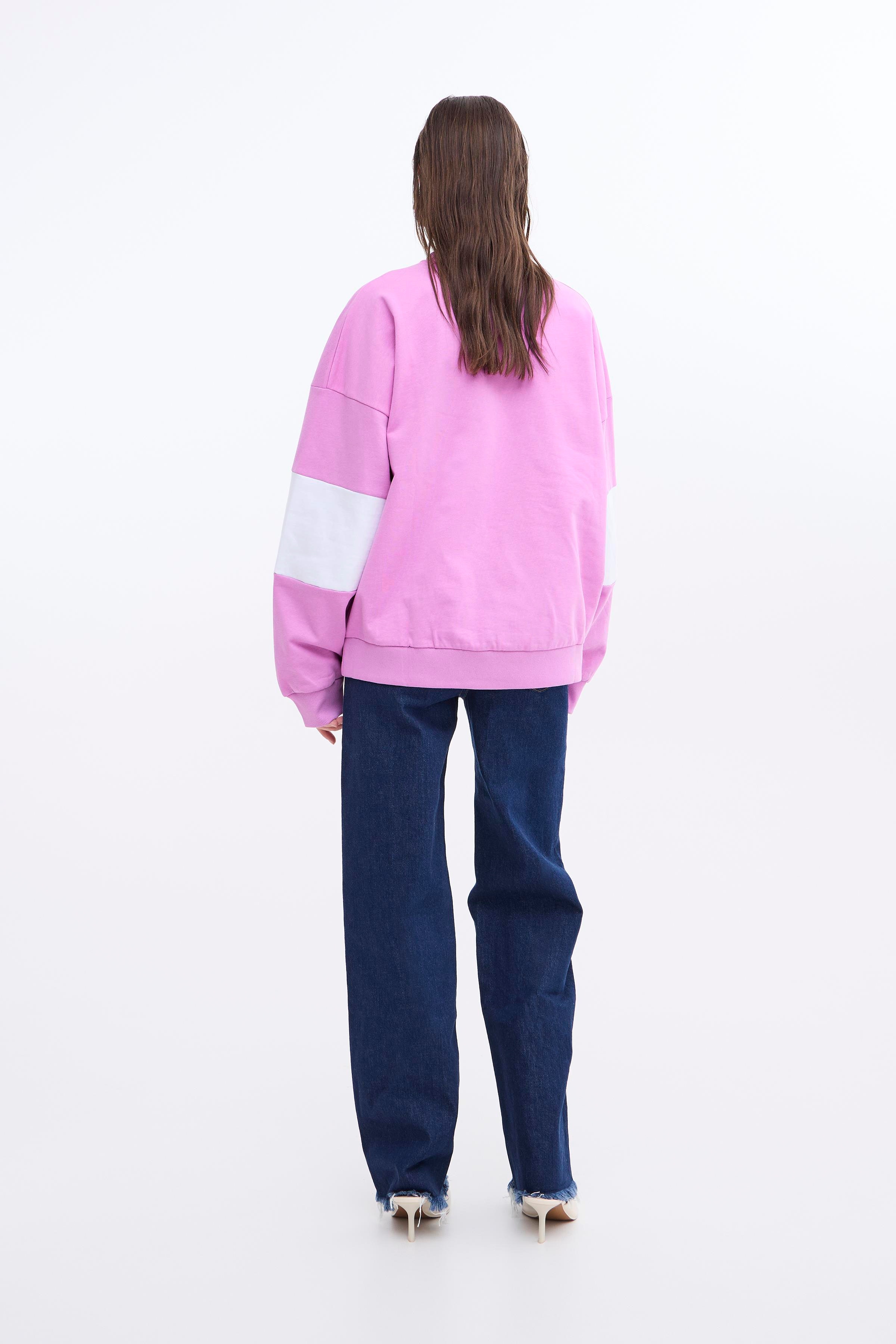 BALL LOGO CREW NECK LOOKBOOK BACK 50405221-B1018