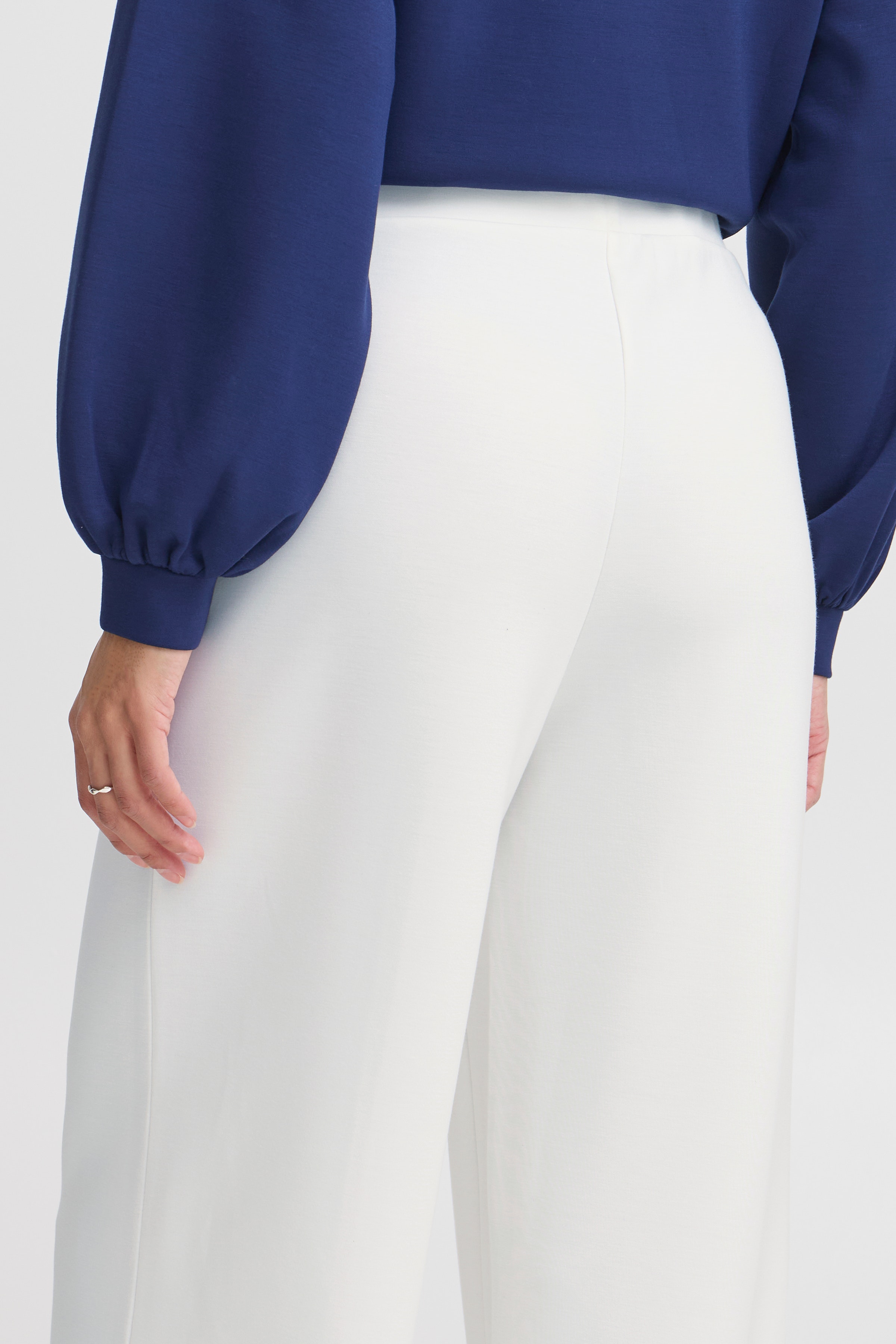 BYPUSTI Bukser LOOKBOOK DETAIL 20816658-114300