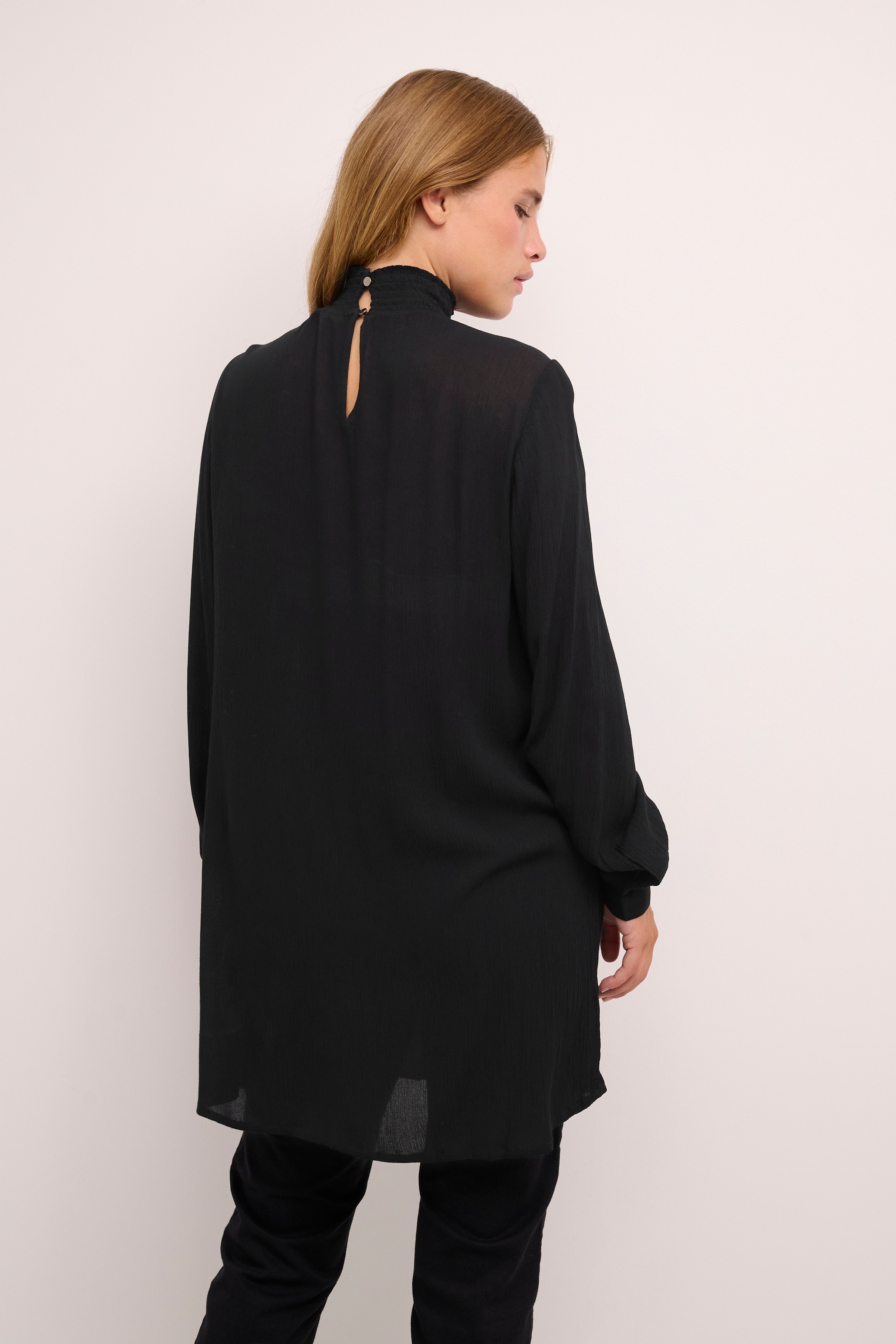 KATrine Dress LOOKBOOK BACK 10502105-50600