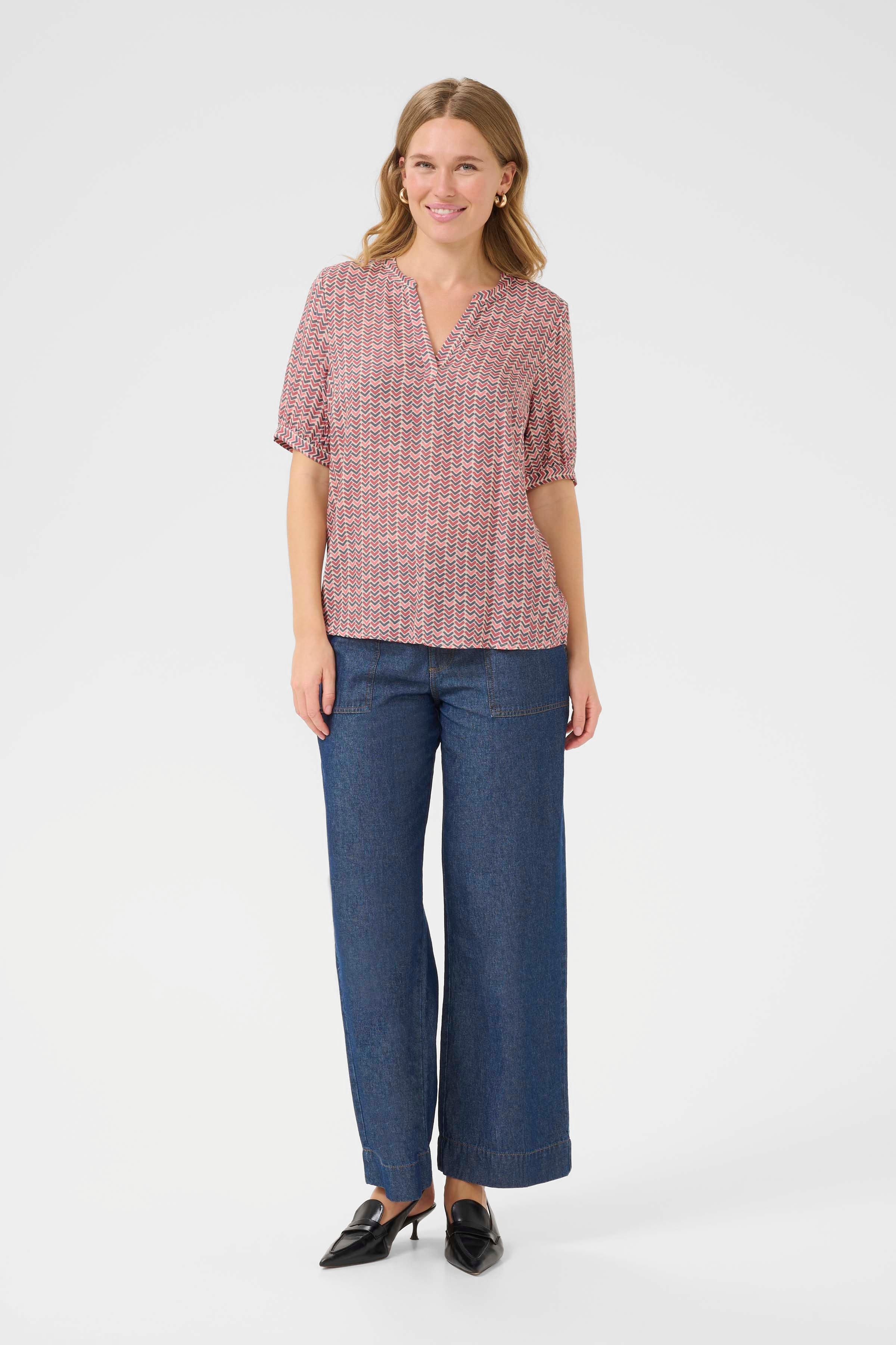 BPmette Blus LOOKBOOK FRONT 10590845-107510B