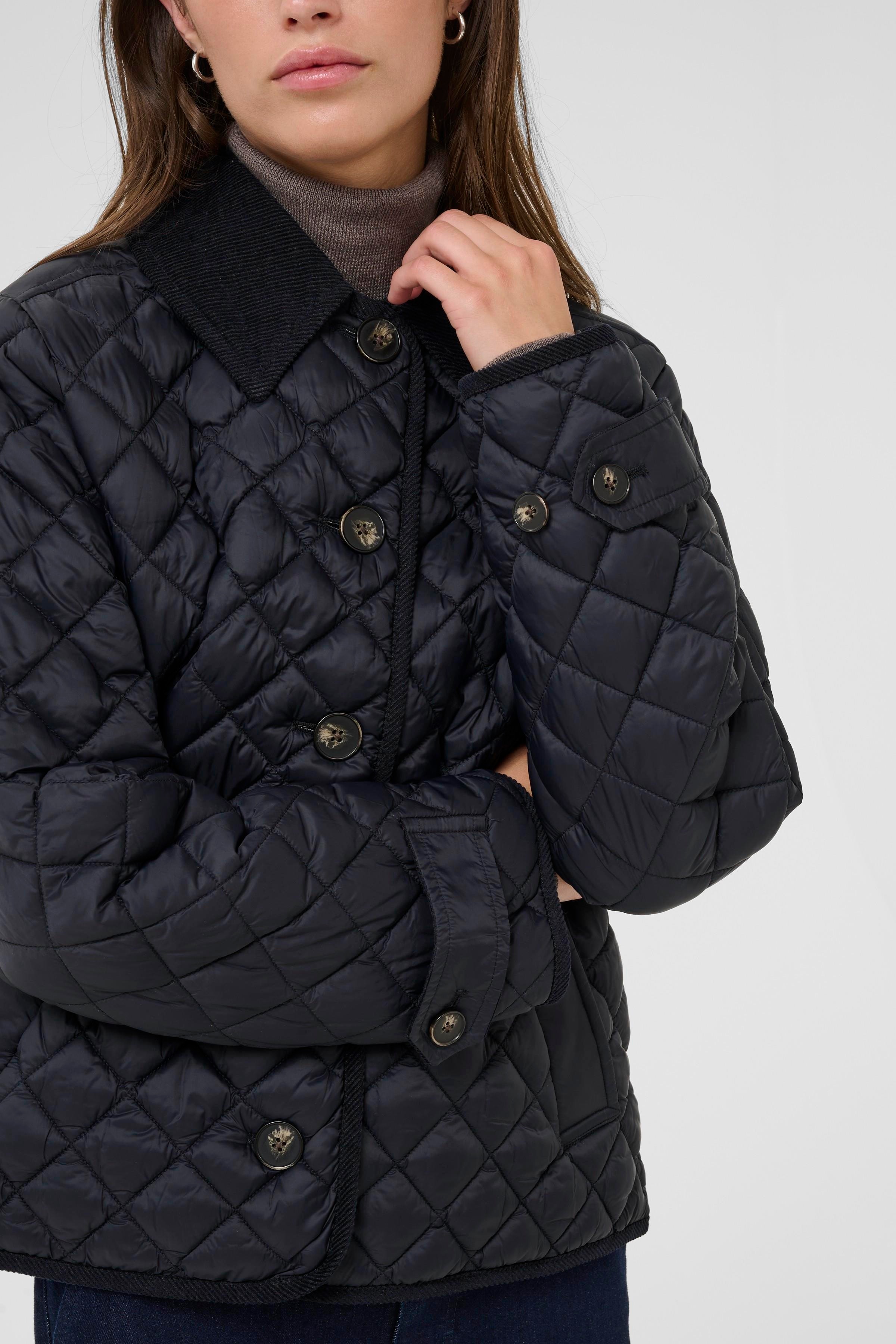 SafiyaPW Outerwear LOOKBOOK DETAIL 30309732-194013