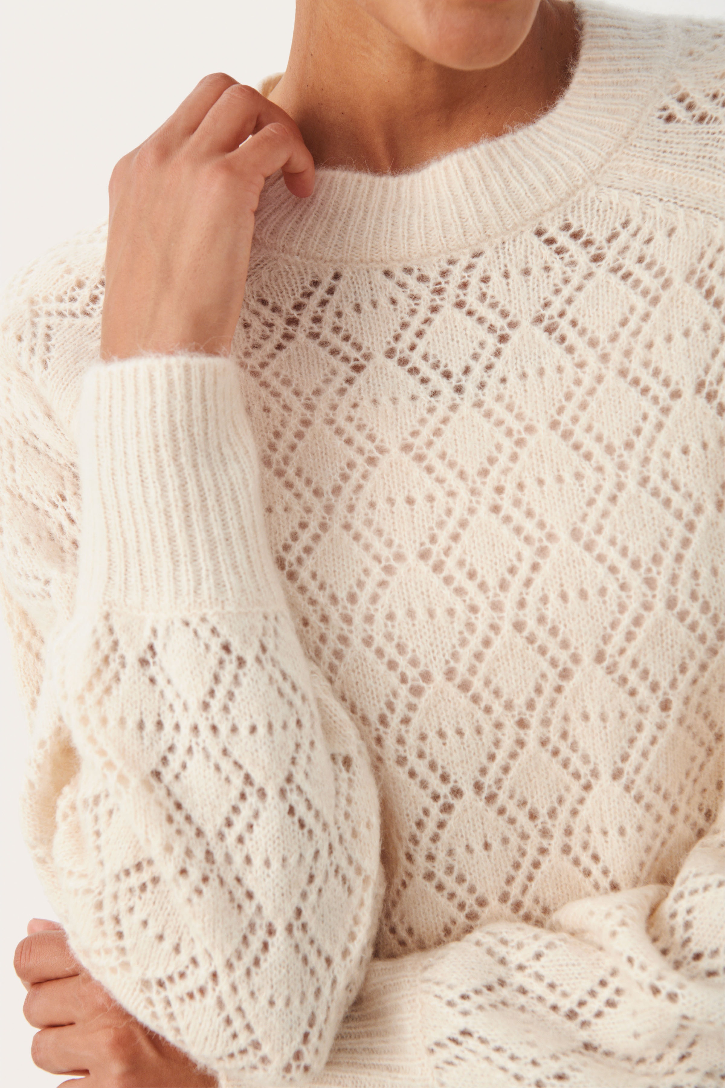 CarissaPW Pullover LOOKBOOK DETAIL 30308013-120304