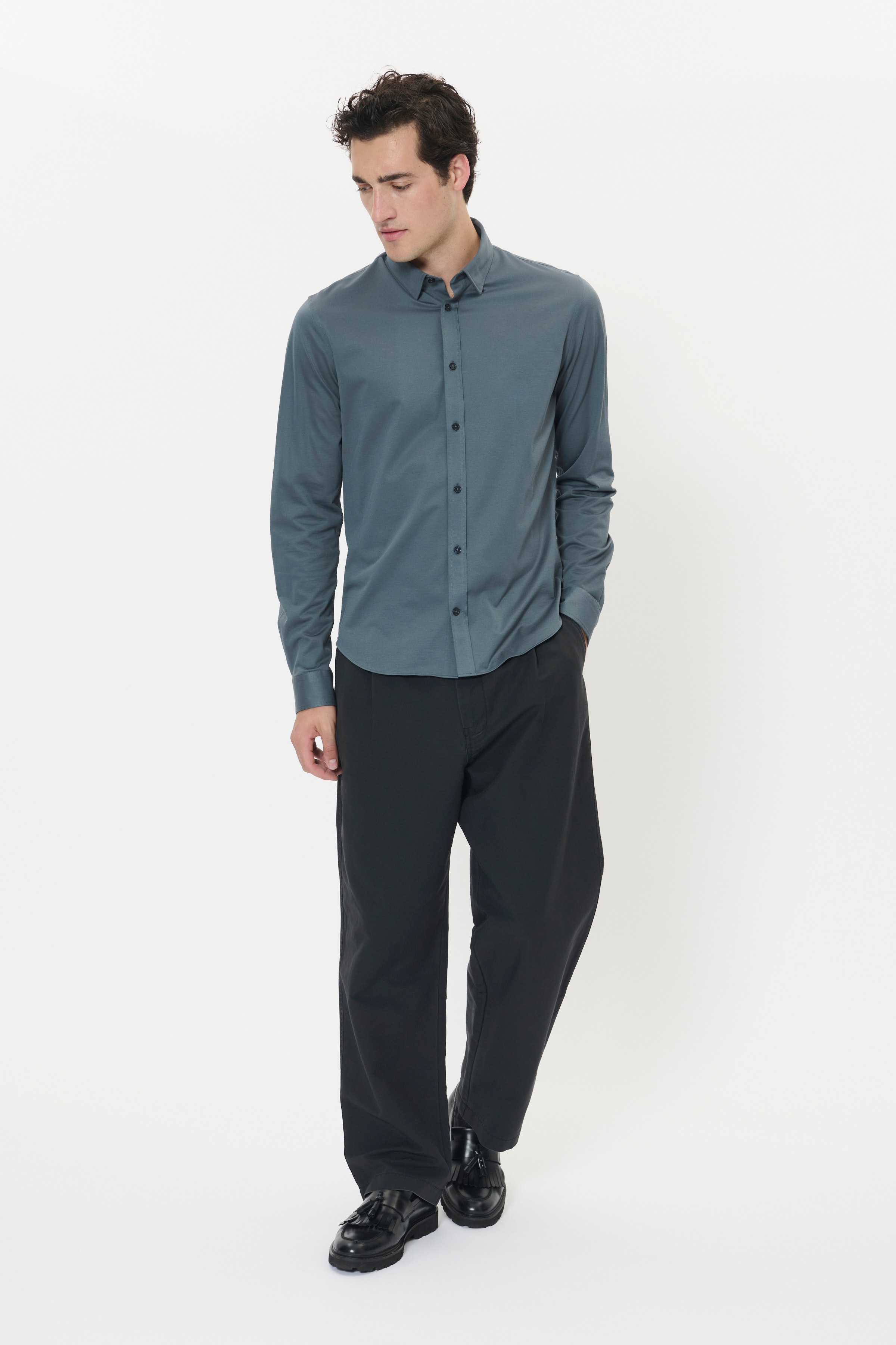 MAtrostol Shirt LOOKBOOK FRONT 30205262-184214