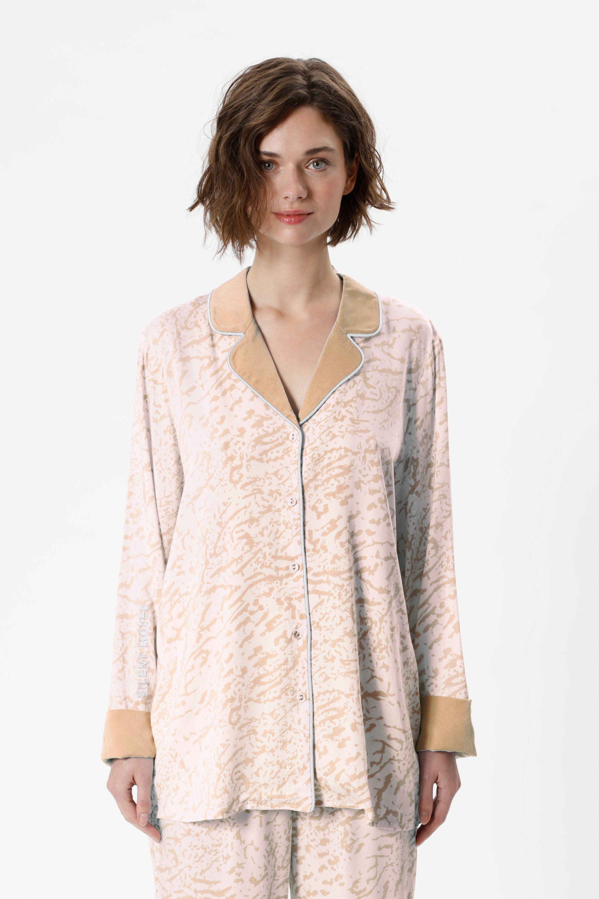 AlbieKB Nightwear LOOKBOOK FRONT 10103728-102299