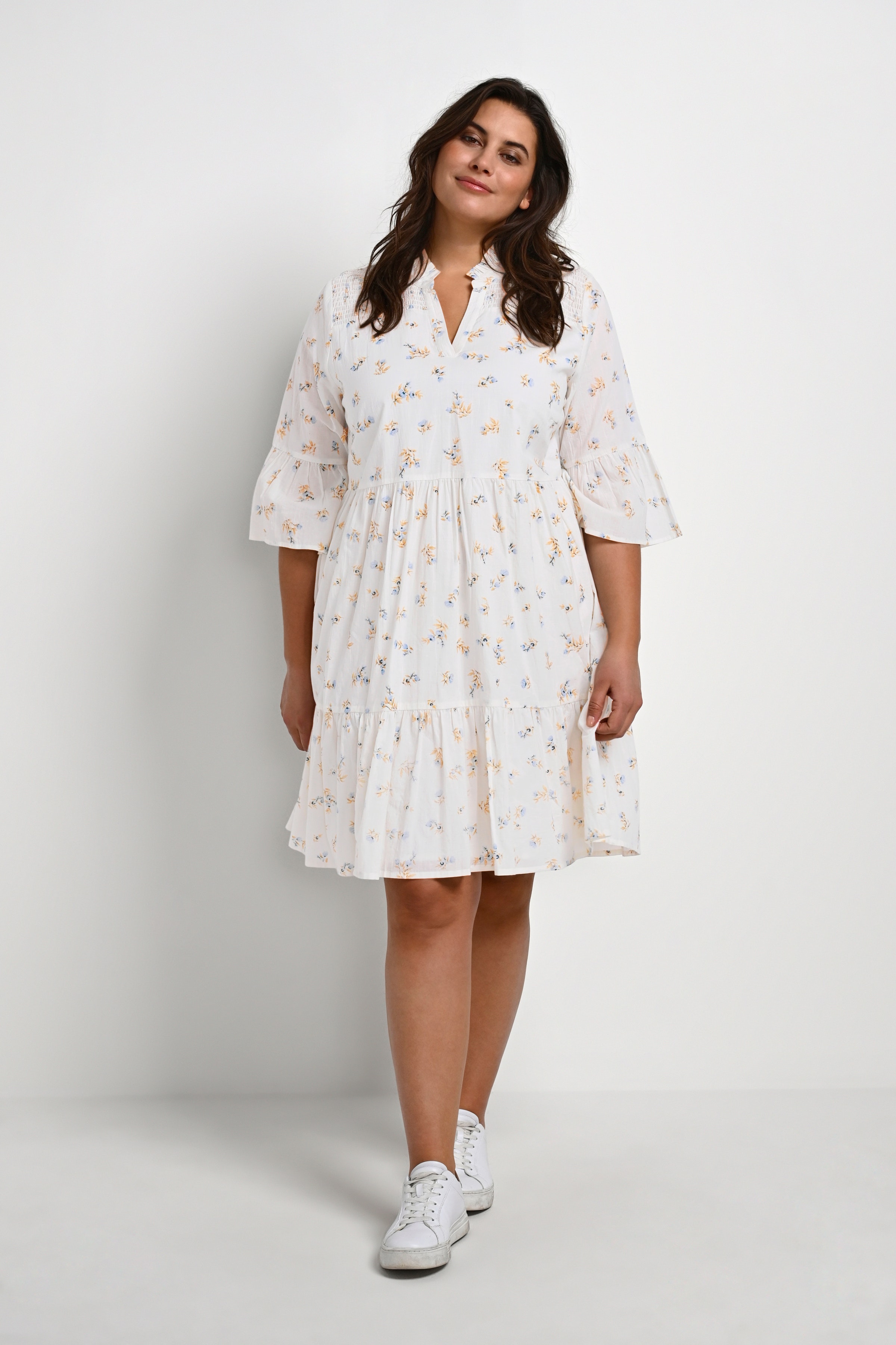 KCwhila Klänning LOOKBOOK FRONT 10580859-102655