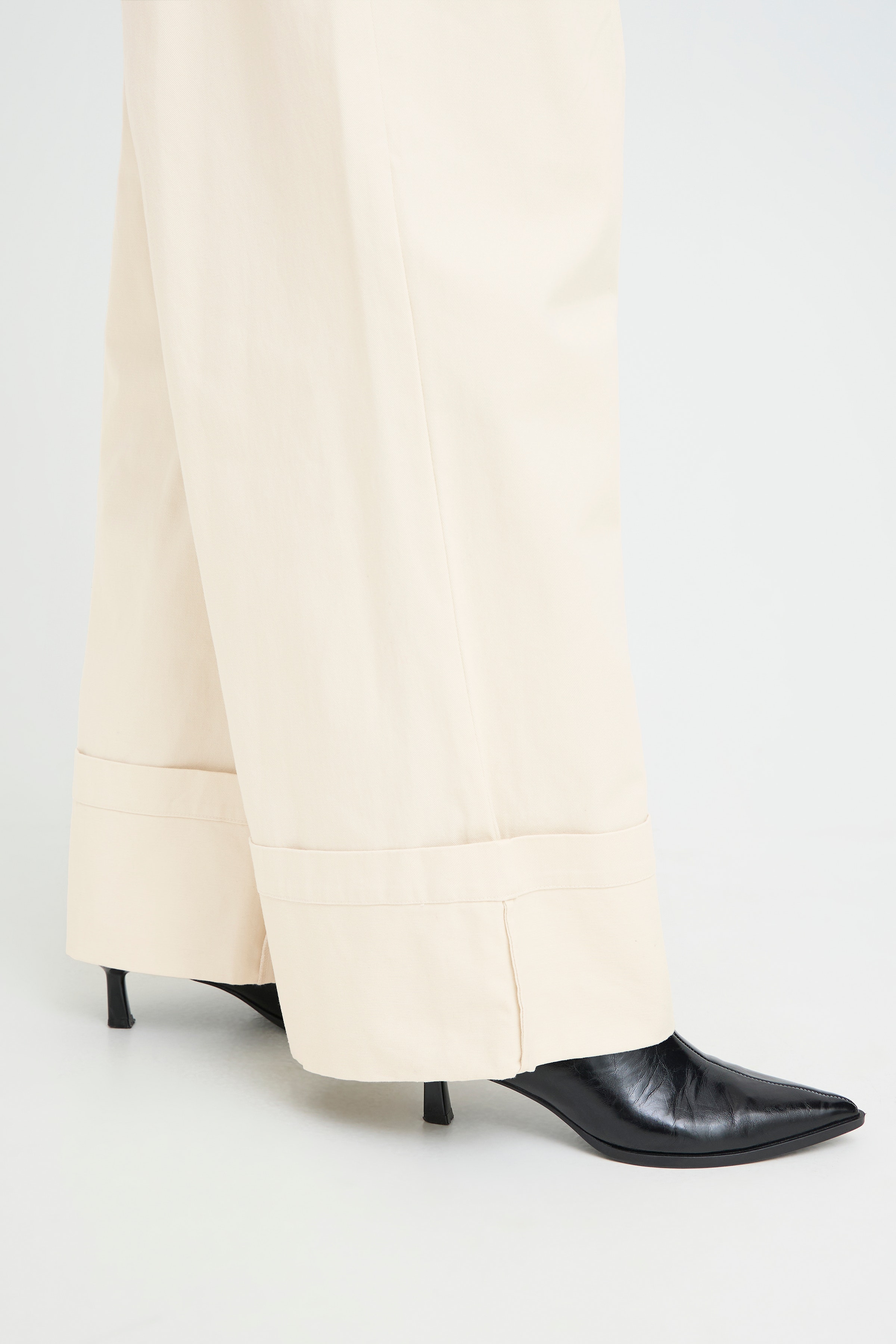 IHGAZTO Trousers LOOKBOOK DETAIL 20125075-124301