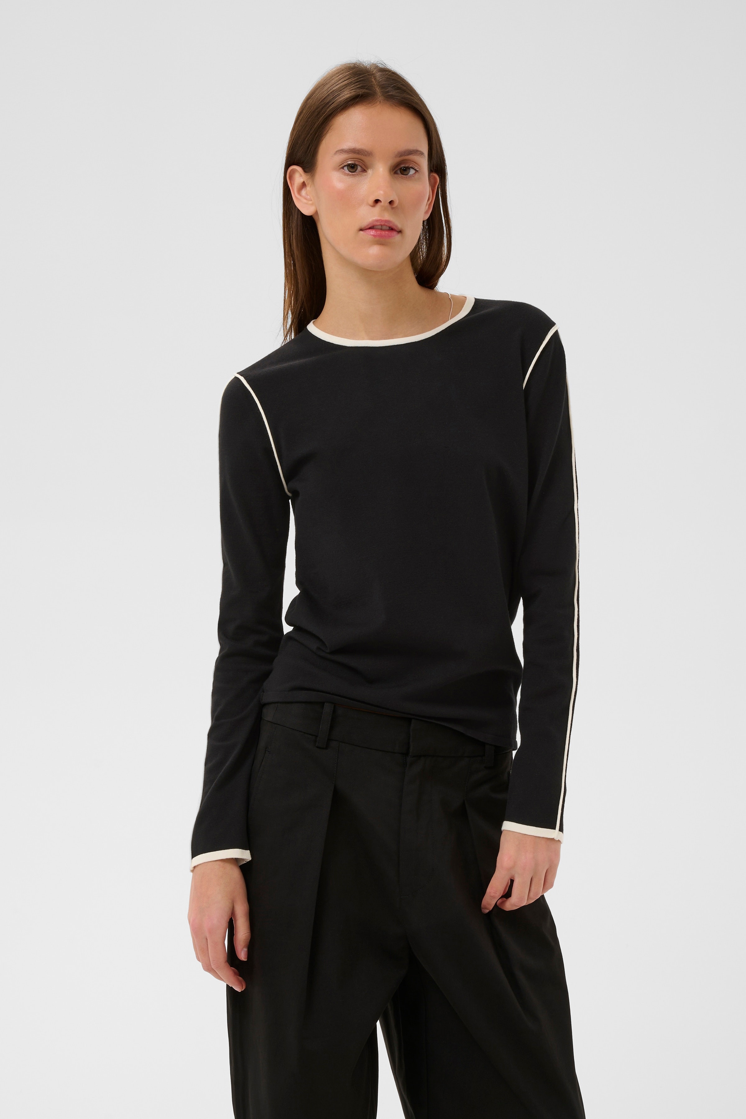 AileyIW Shopper Tas LOOKBOOK FRONT 30110710-301713