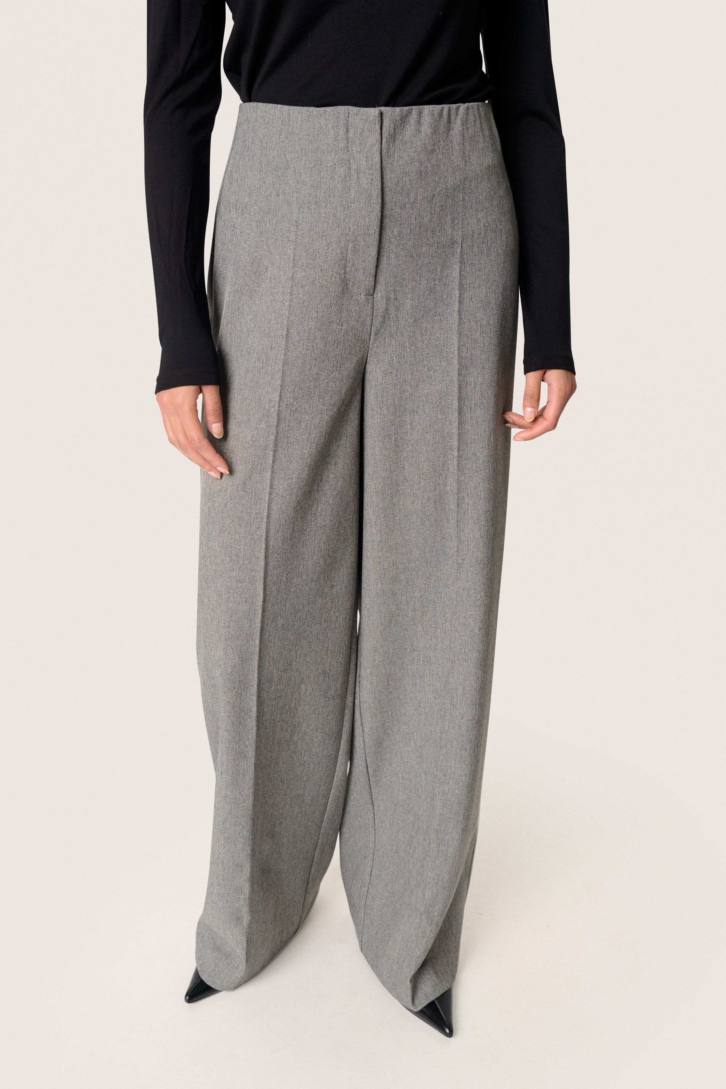 SLLilu Hose LOOKBOOK FRONT 30408595-303716