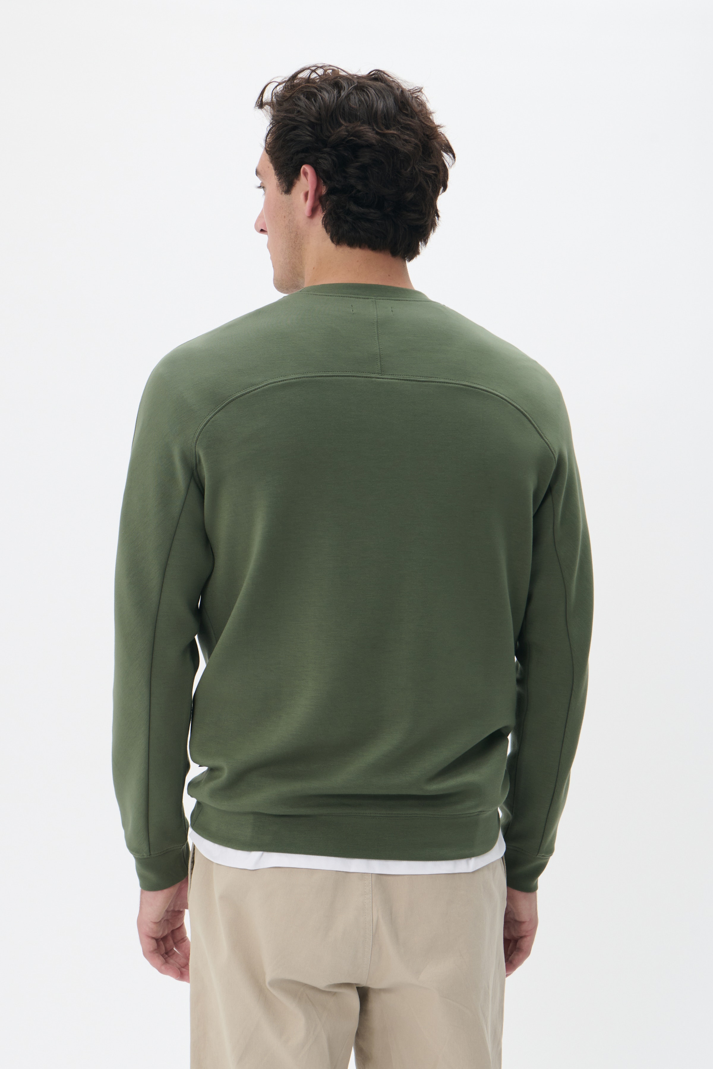 MAharry Pullover LOOKBOOK BACK 30206535-190309