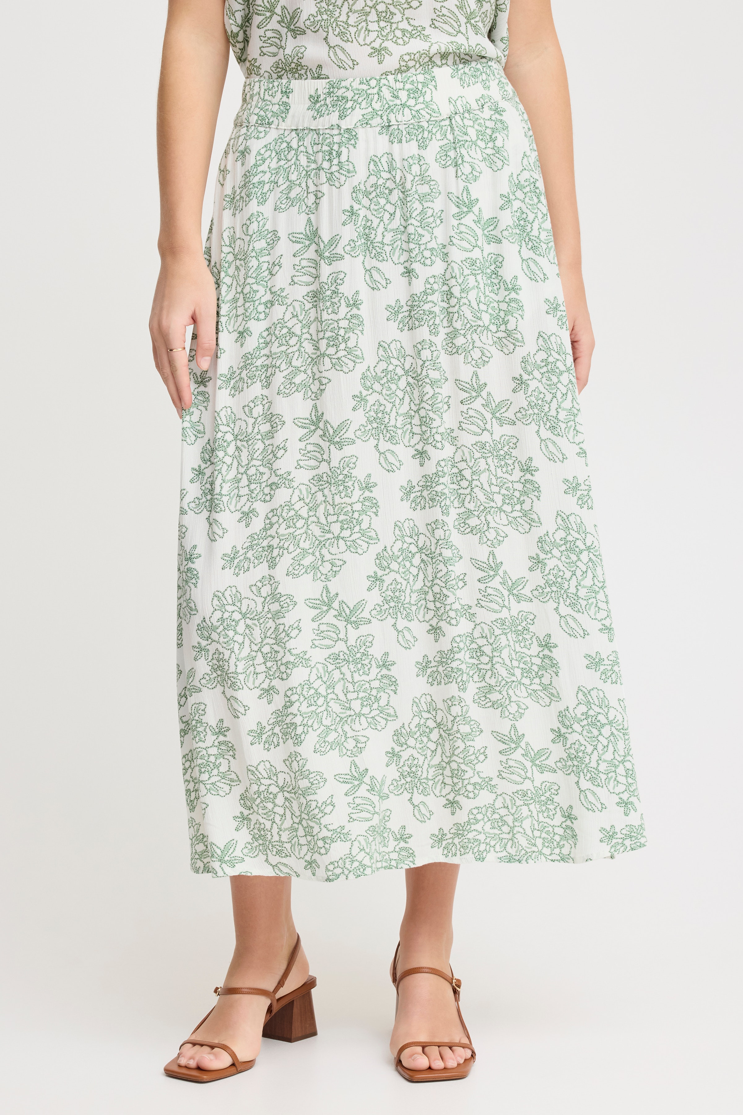 FREASE Kjol LOOKBOOK FRONT 20615603-204726