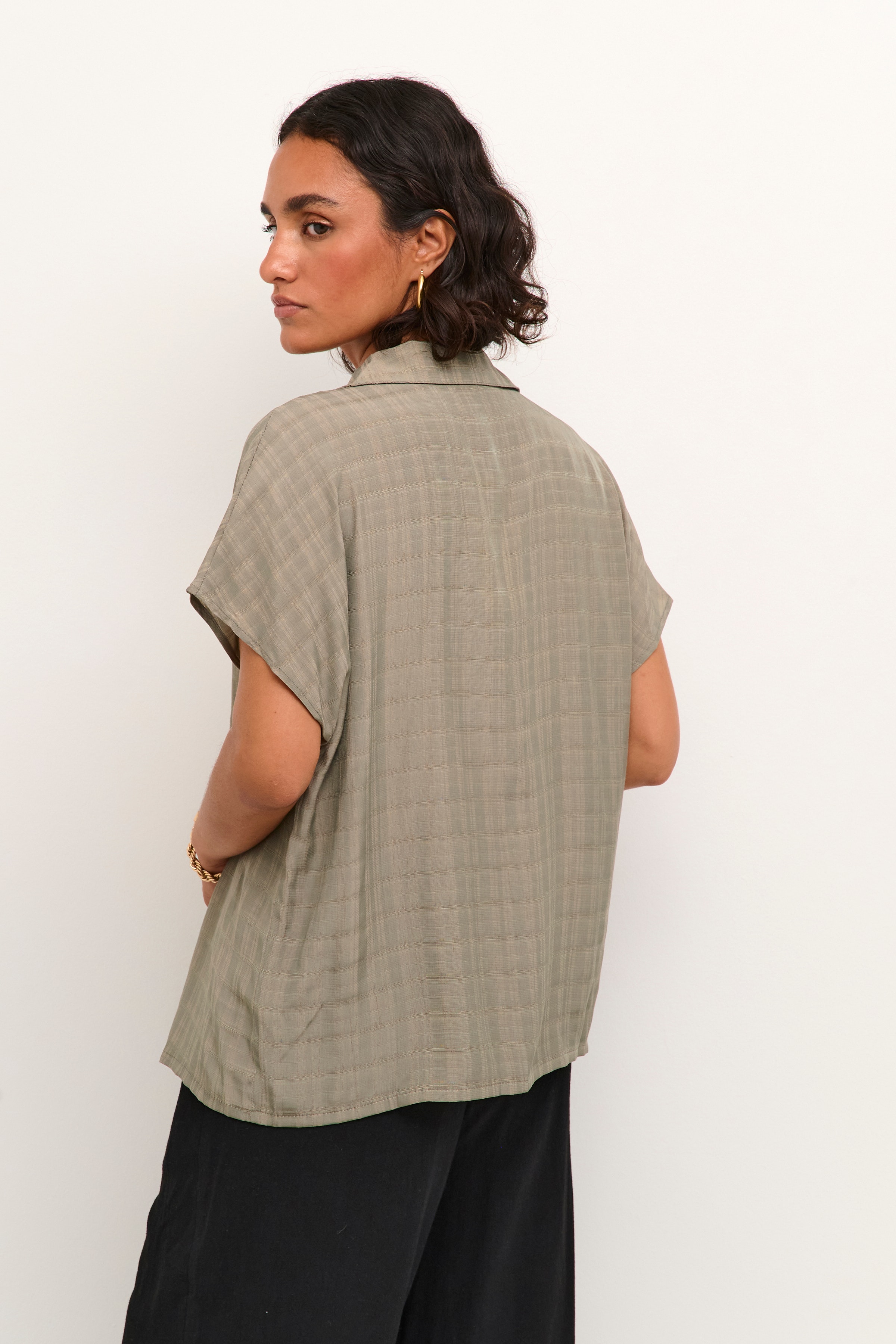 KAjuliane Blouse LOOKBOOK BACK 10508638-170613