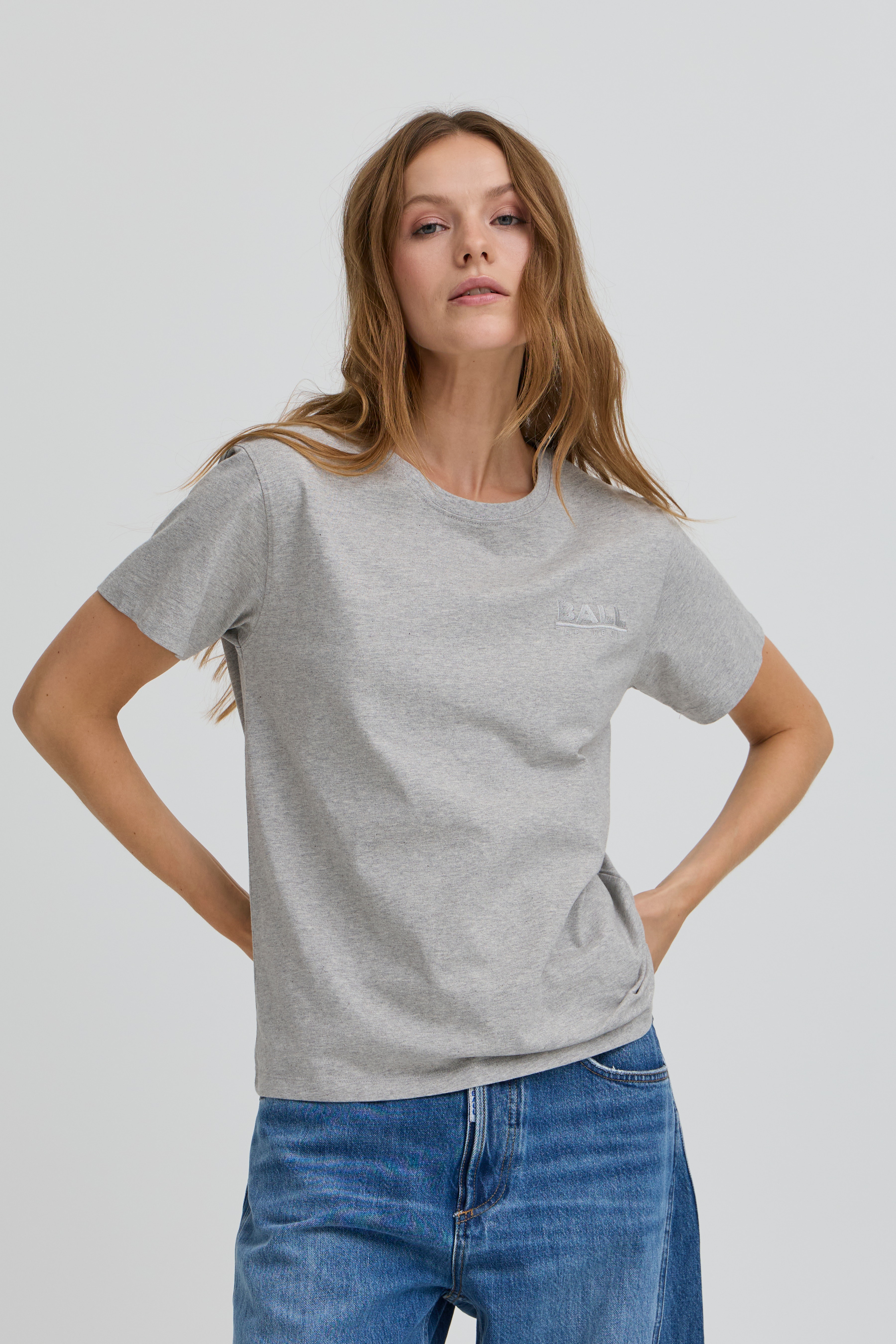 BASIMONA T-shirt LOOKBOOK FRONT 50405380-191526