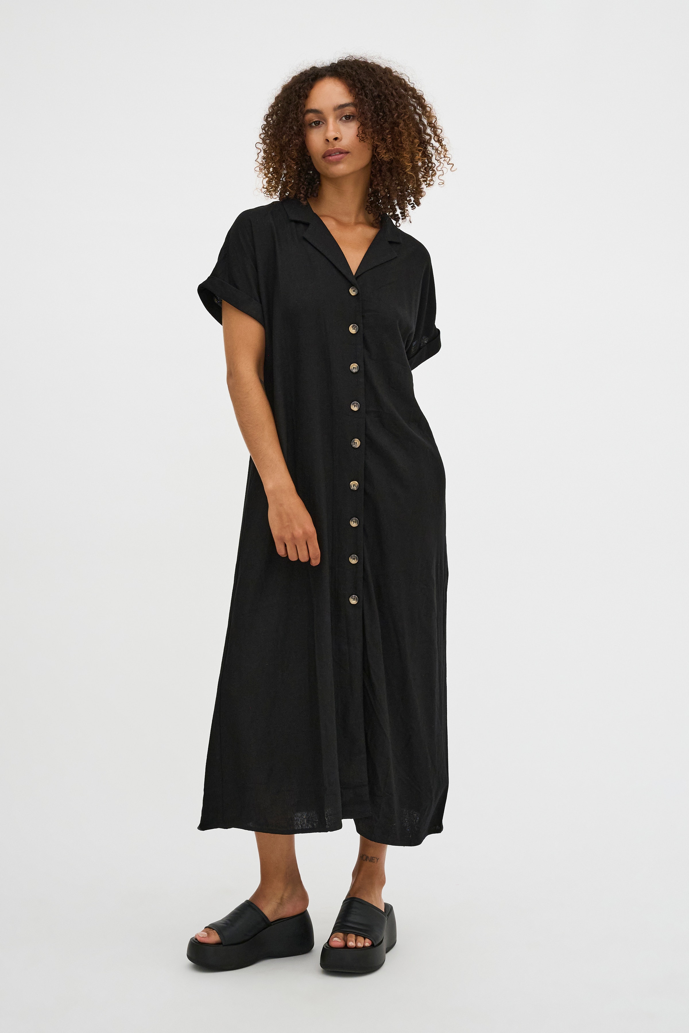 DiasMW Linen Dress LOOKBOOK FRONT 10704242-100031