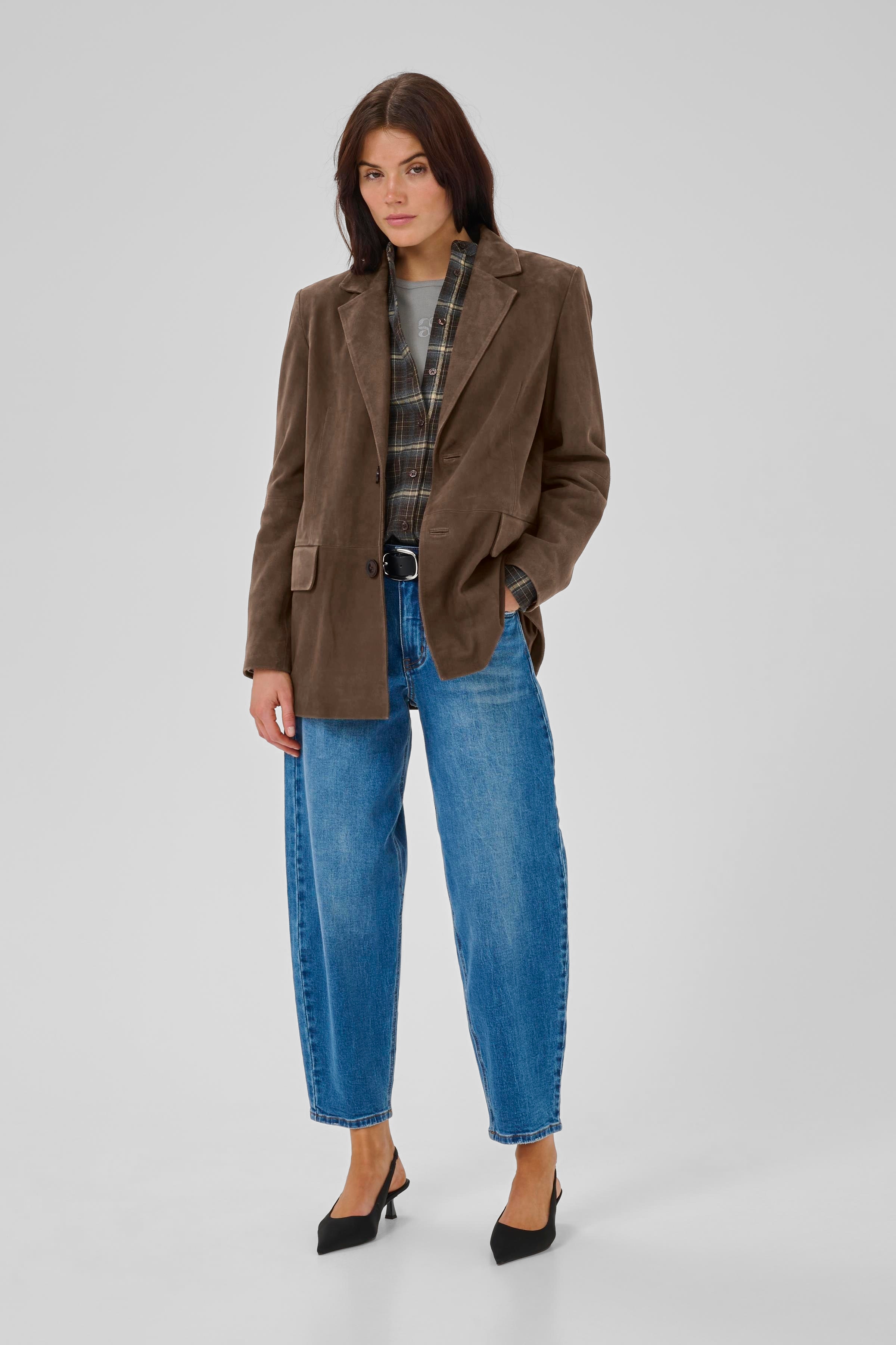 TaraMW Mockablazer LOOKBOOK FRONT 10705298-190840