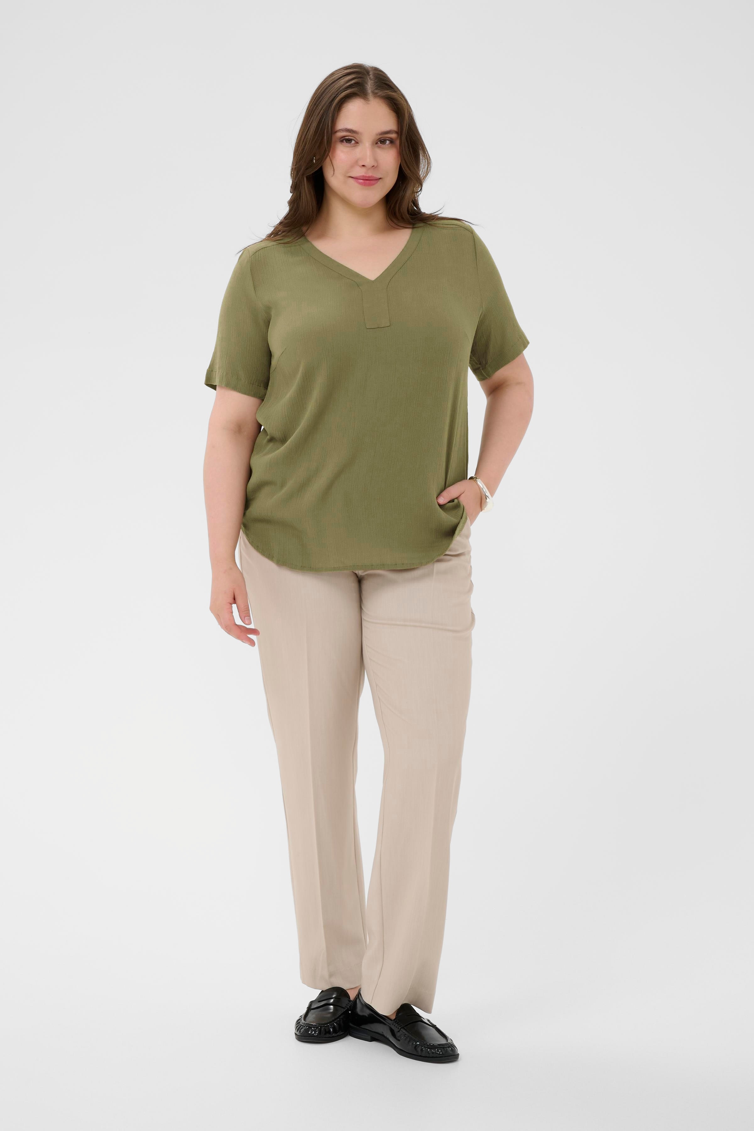 KCami Bluse LOOKBOOK FRONT 10580056-170517