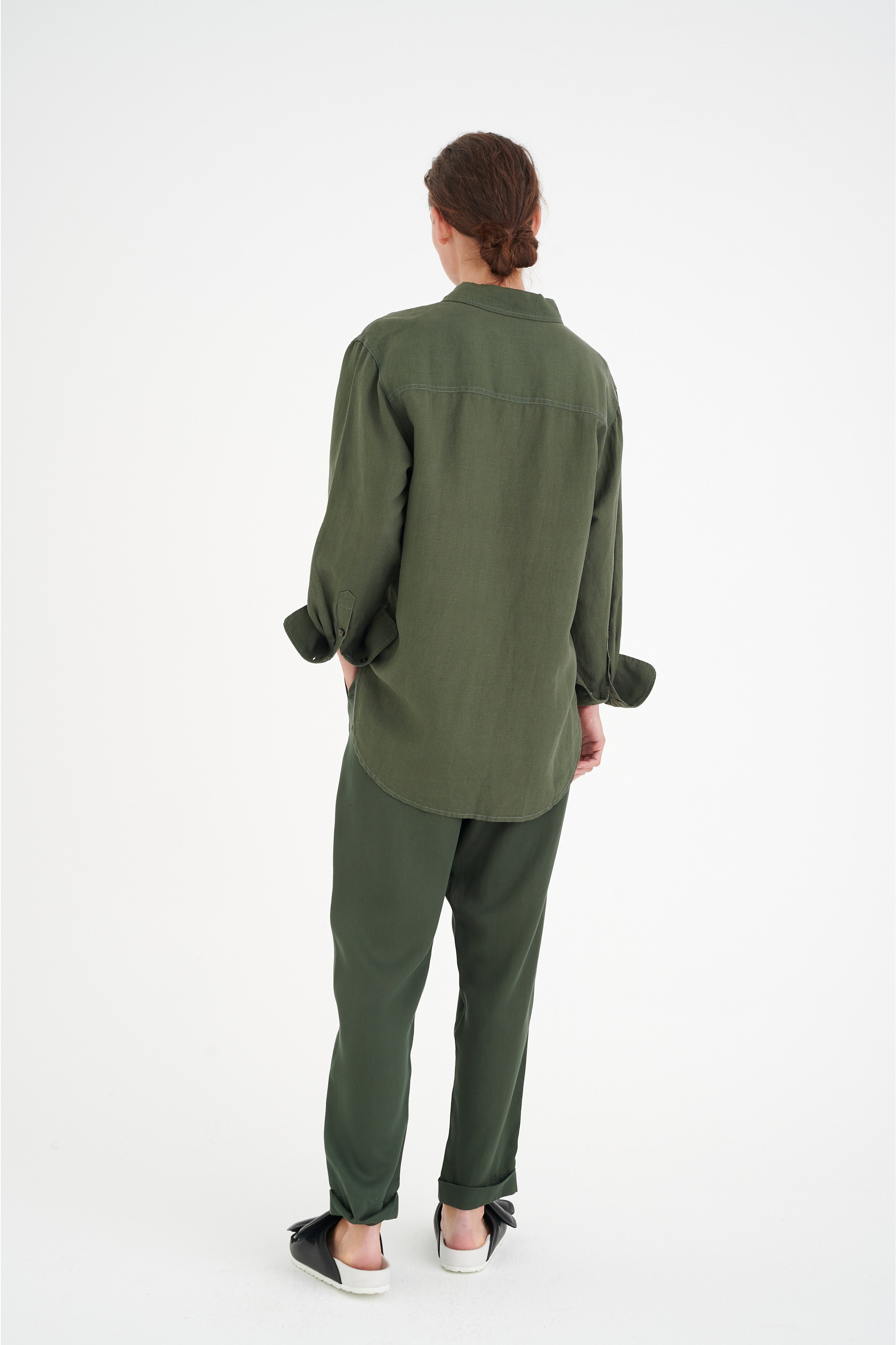 IzlaIW Casual buks LOOKBOOK FRONT 30106376-190307
