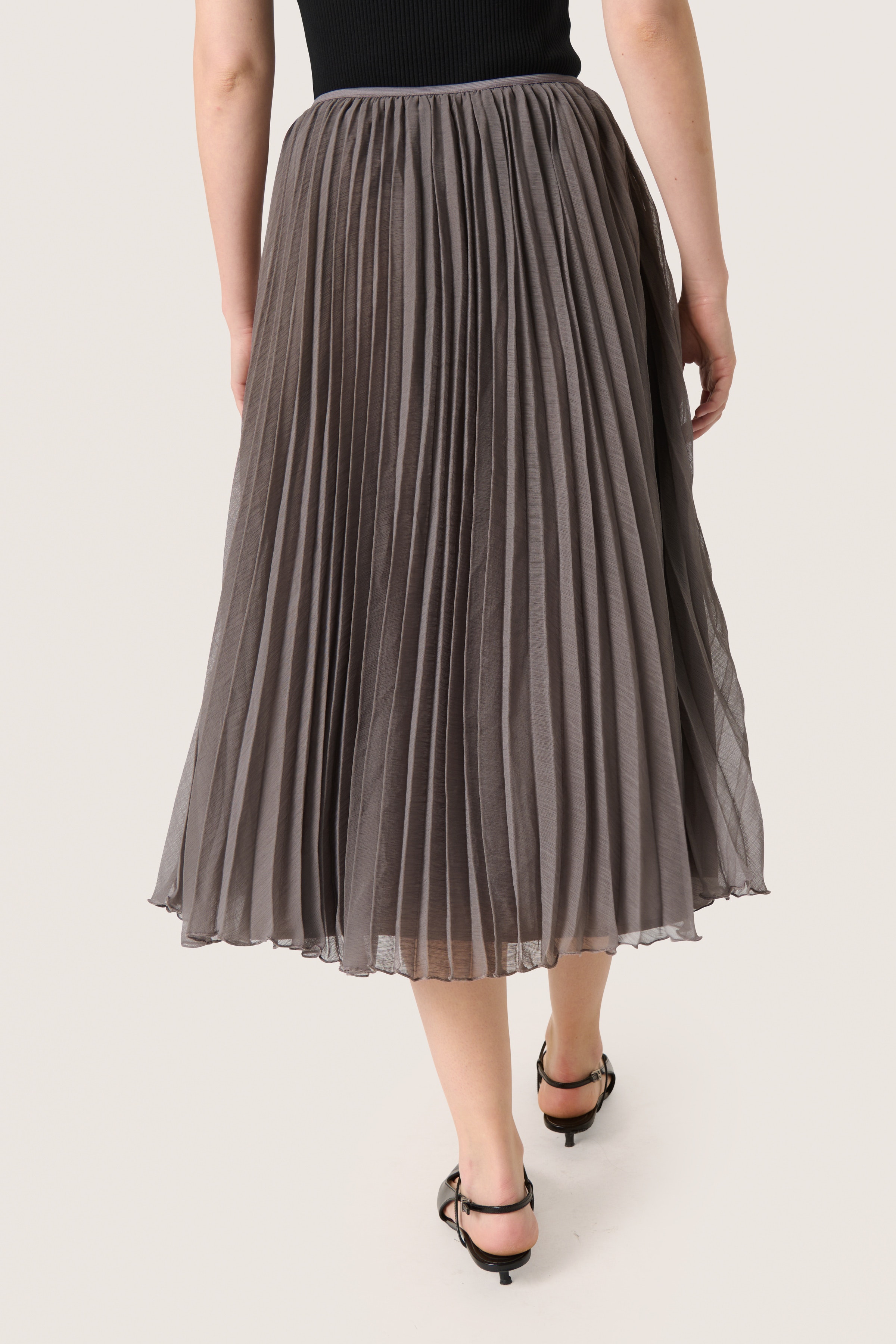 SLEvelina Rok LOOKBOOK BACK 30408017-180403