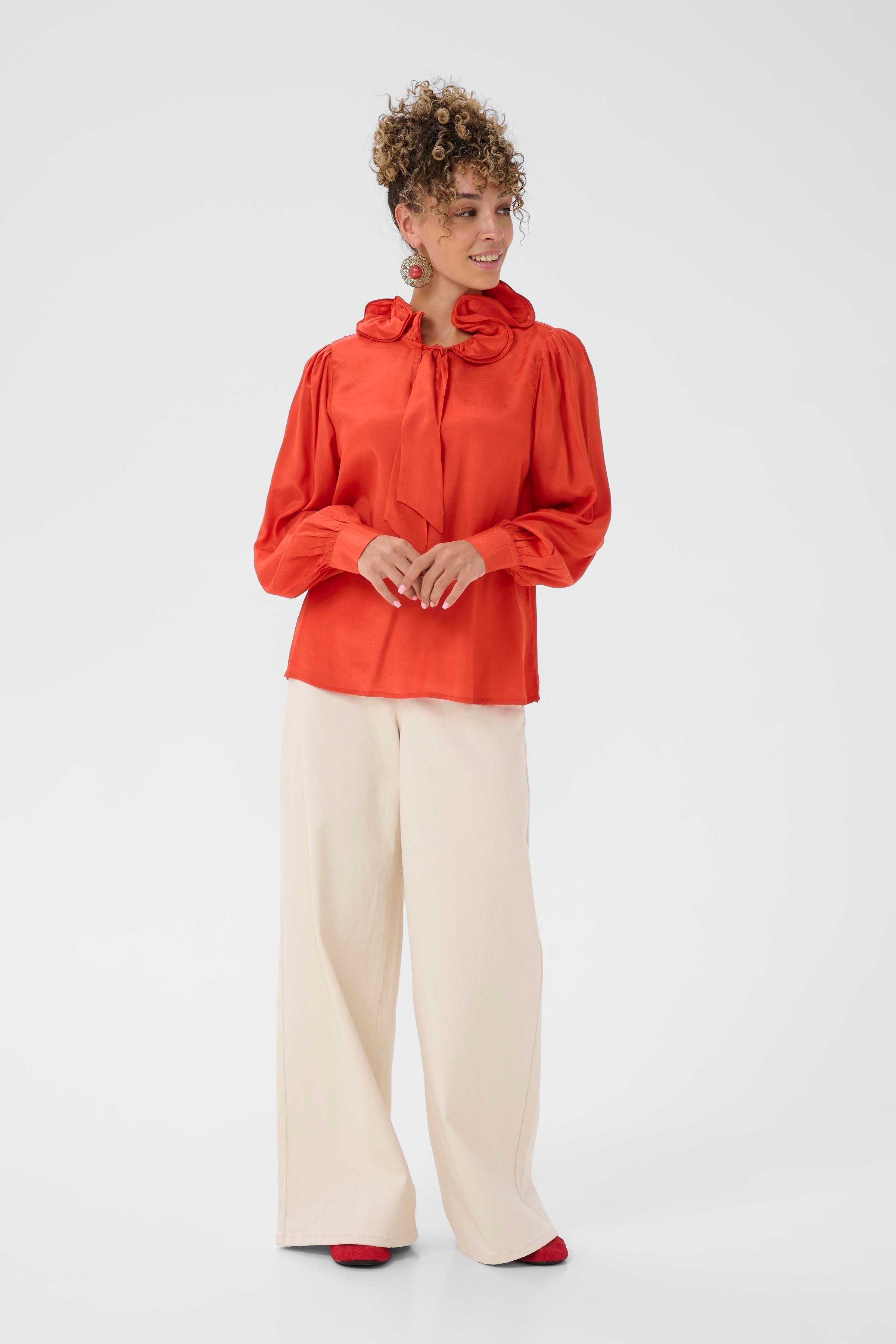 CRBeatrice Blouse LOOKBOOK FRONT 10614635-171553