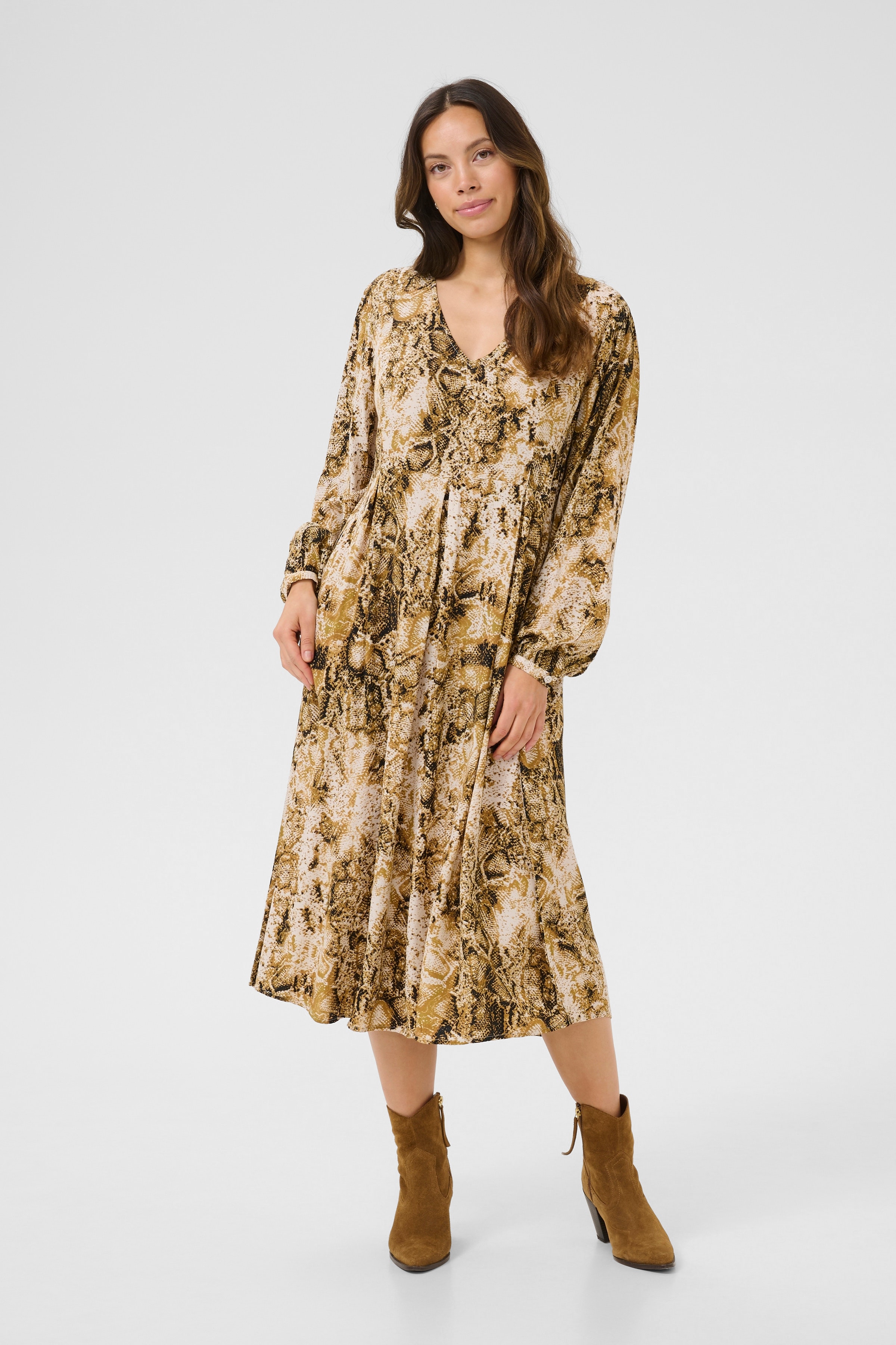 CRAyda Kleid LOOKBOOK FRONT 10613898-107943