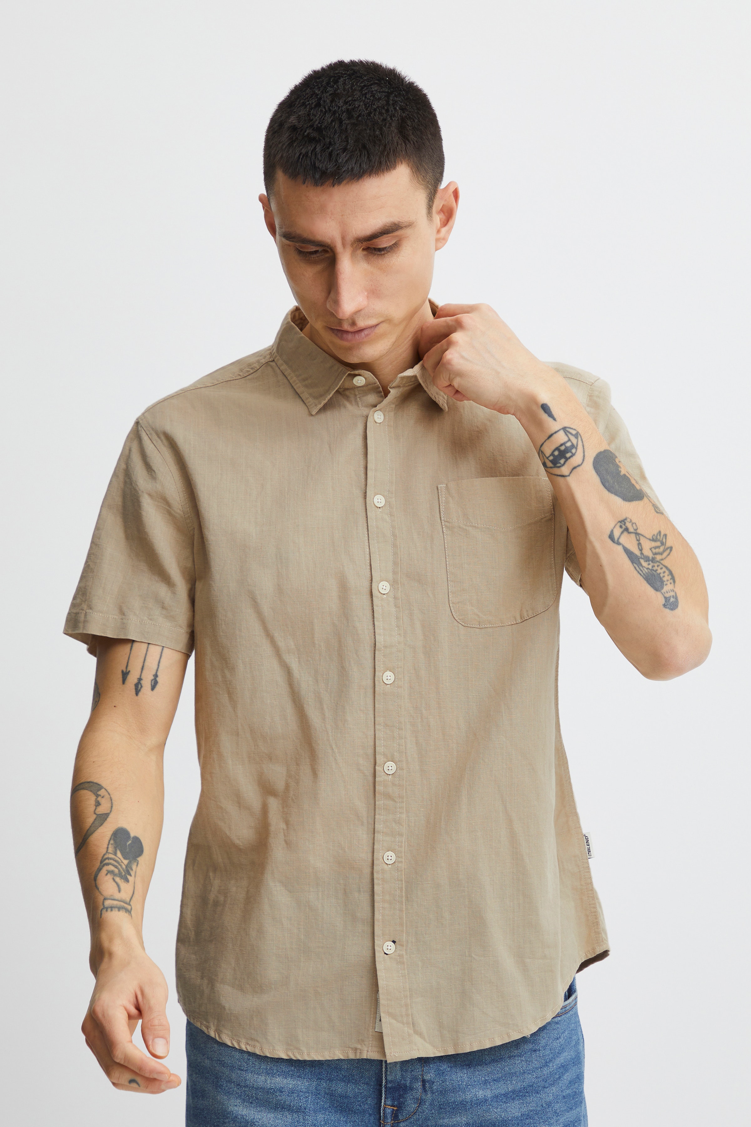 Short sleeved shirt LOOKBOOK FRONT 20715458-161104