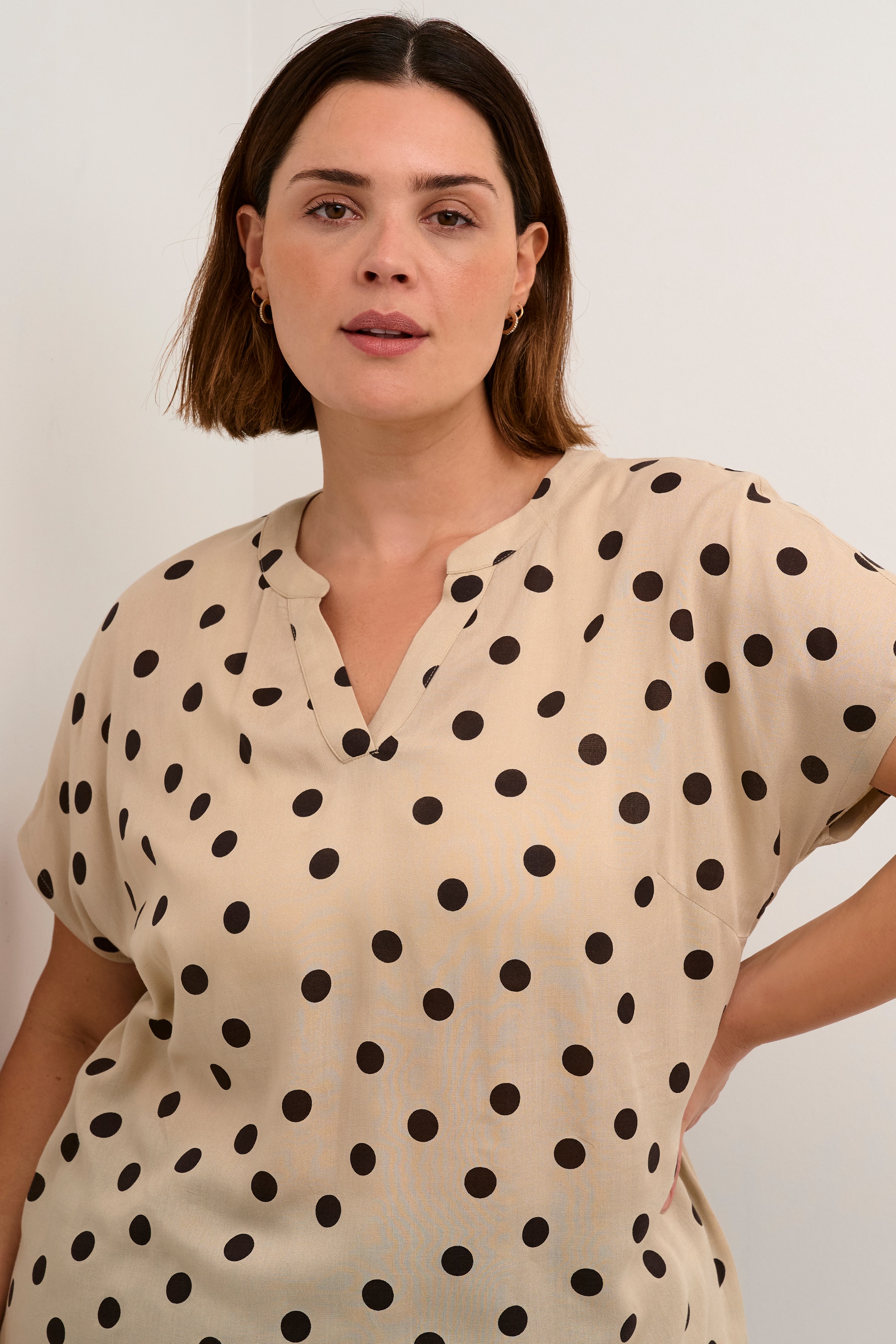 KCanny Bluse LOOKBOOK DETAIL 10581360-106931