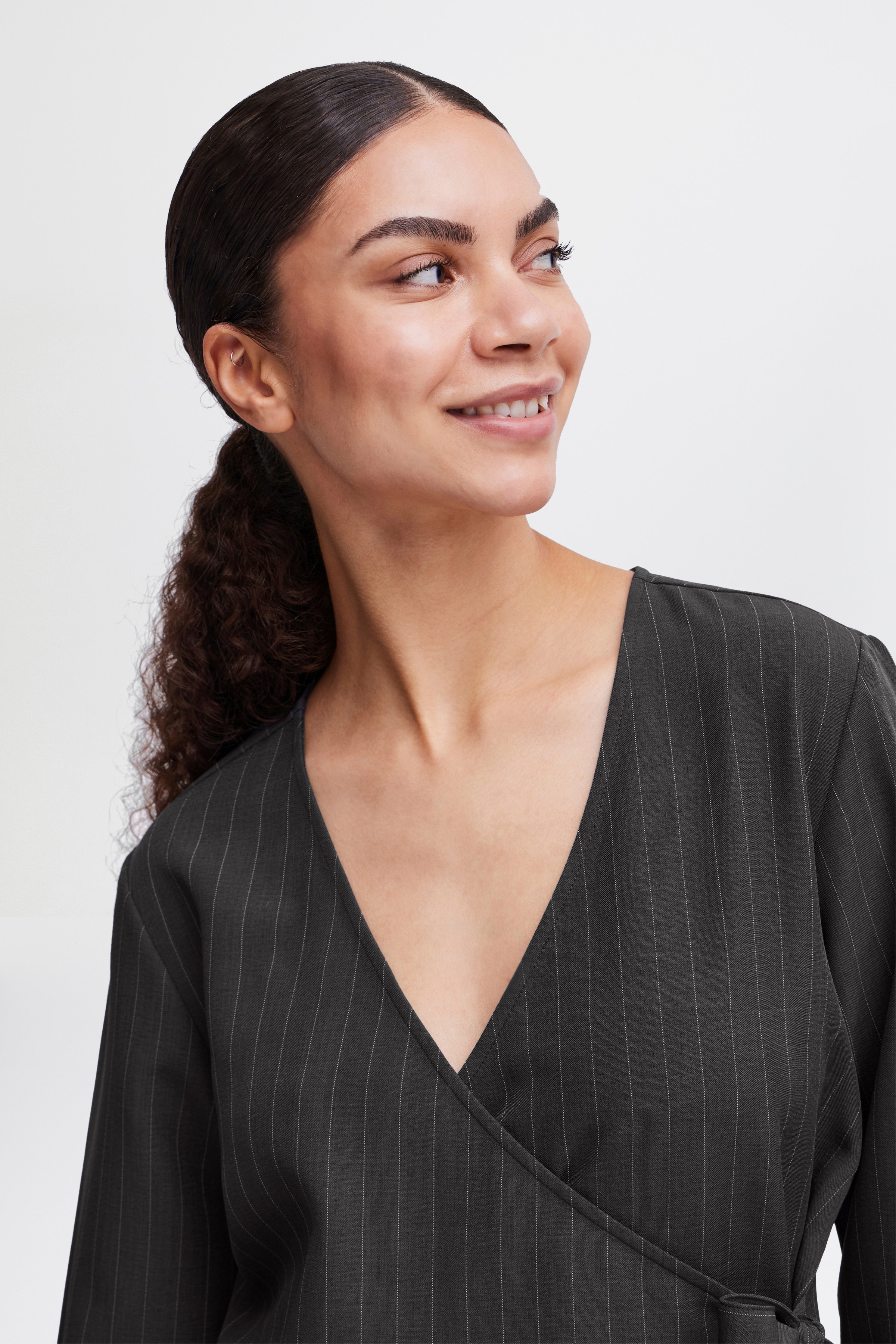 BYMMIDDE Kjole LOOKBOOK DETAIL 20815674-203922