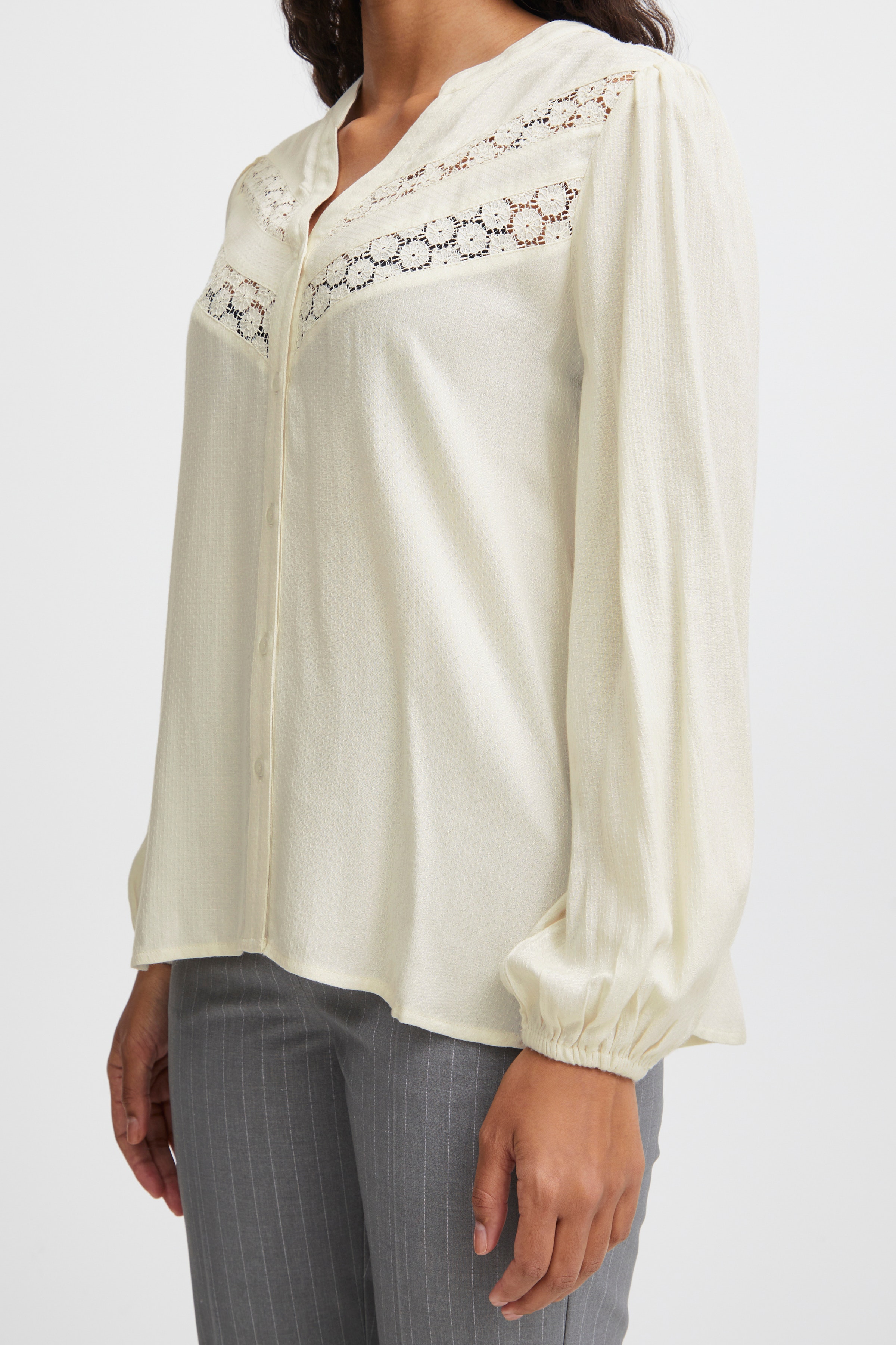 BYHABINE Skjorte LOOKBOOK DETAIL 20814307-130905