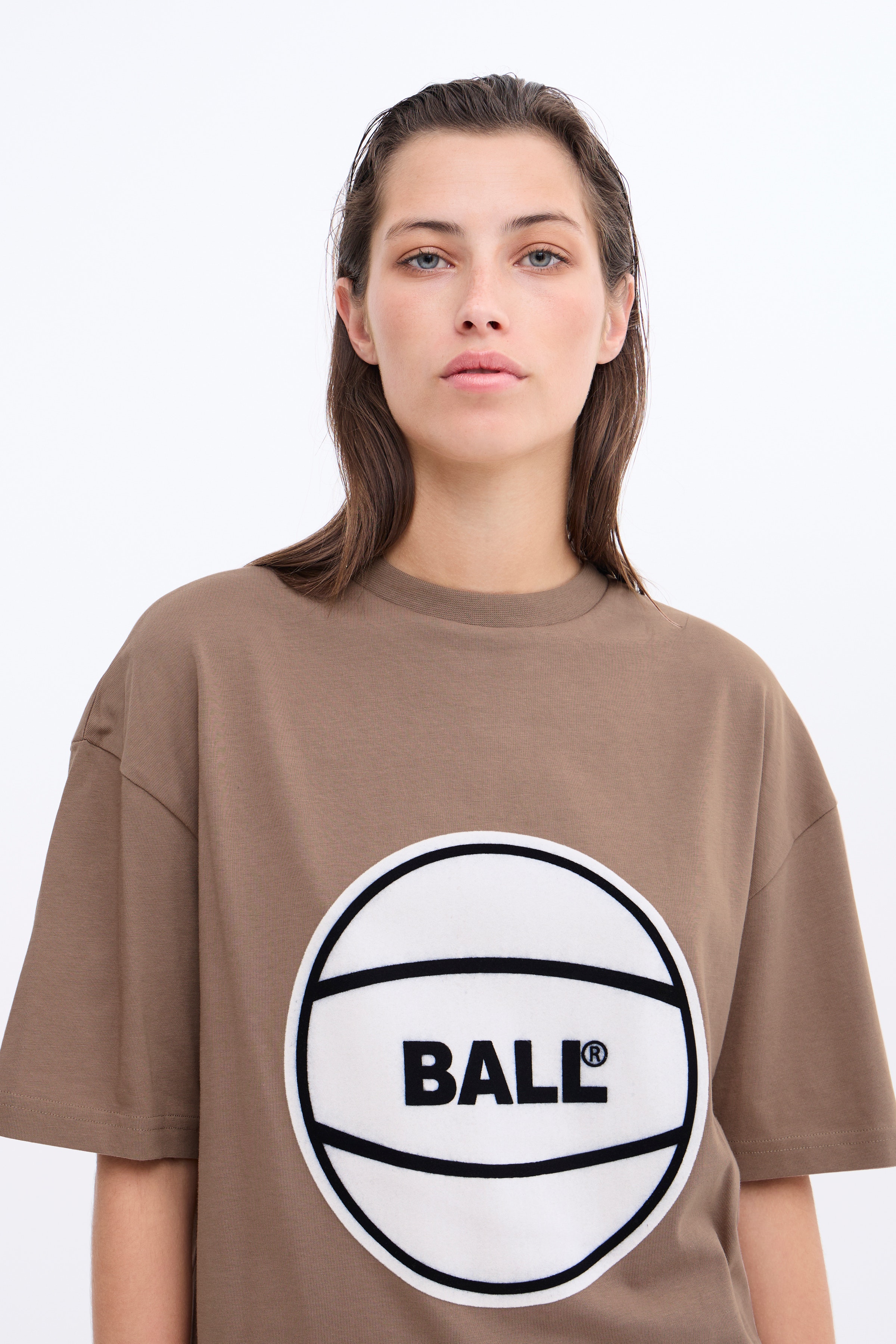 BALL CPH CIRCLE TEE LOOKBOOK DETAIL 50405215-B1012