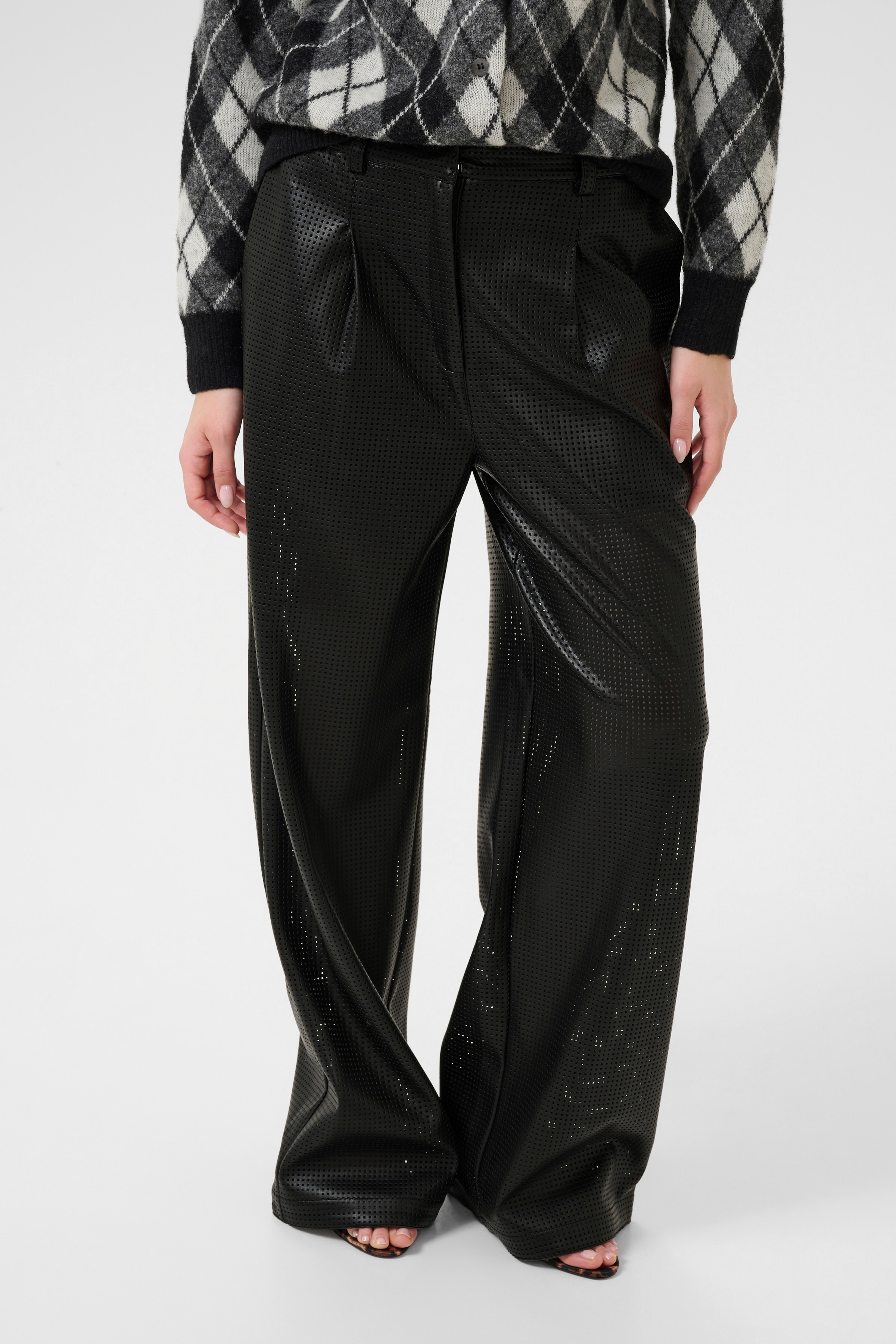 KBCeleste Bukser LOOKBOOK FRONT 10105724-194008