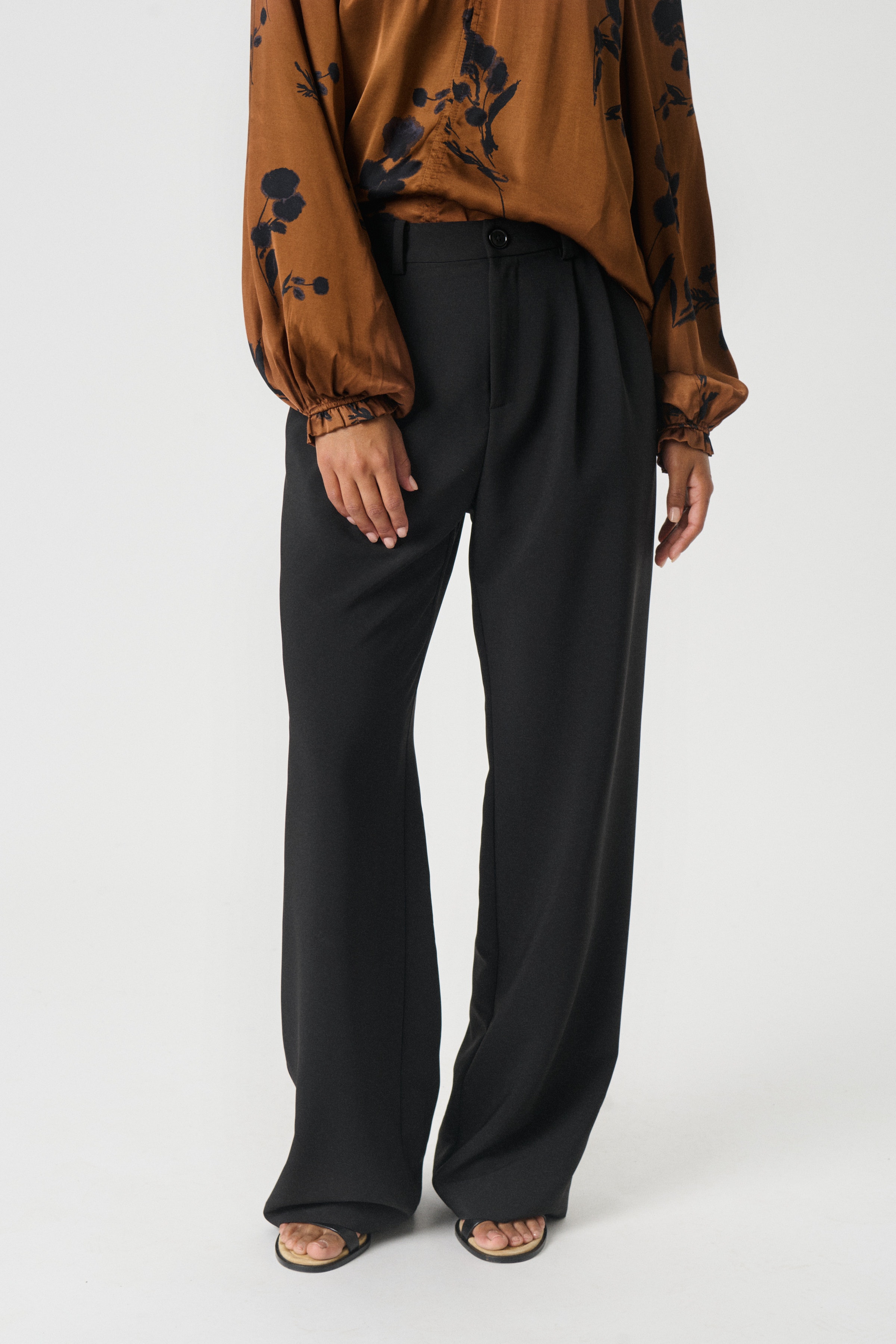 VeannaPW Trousers LOOKBOOK FRONT 30310353-194008