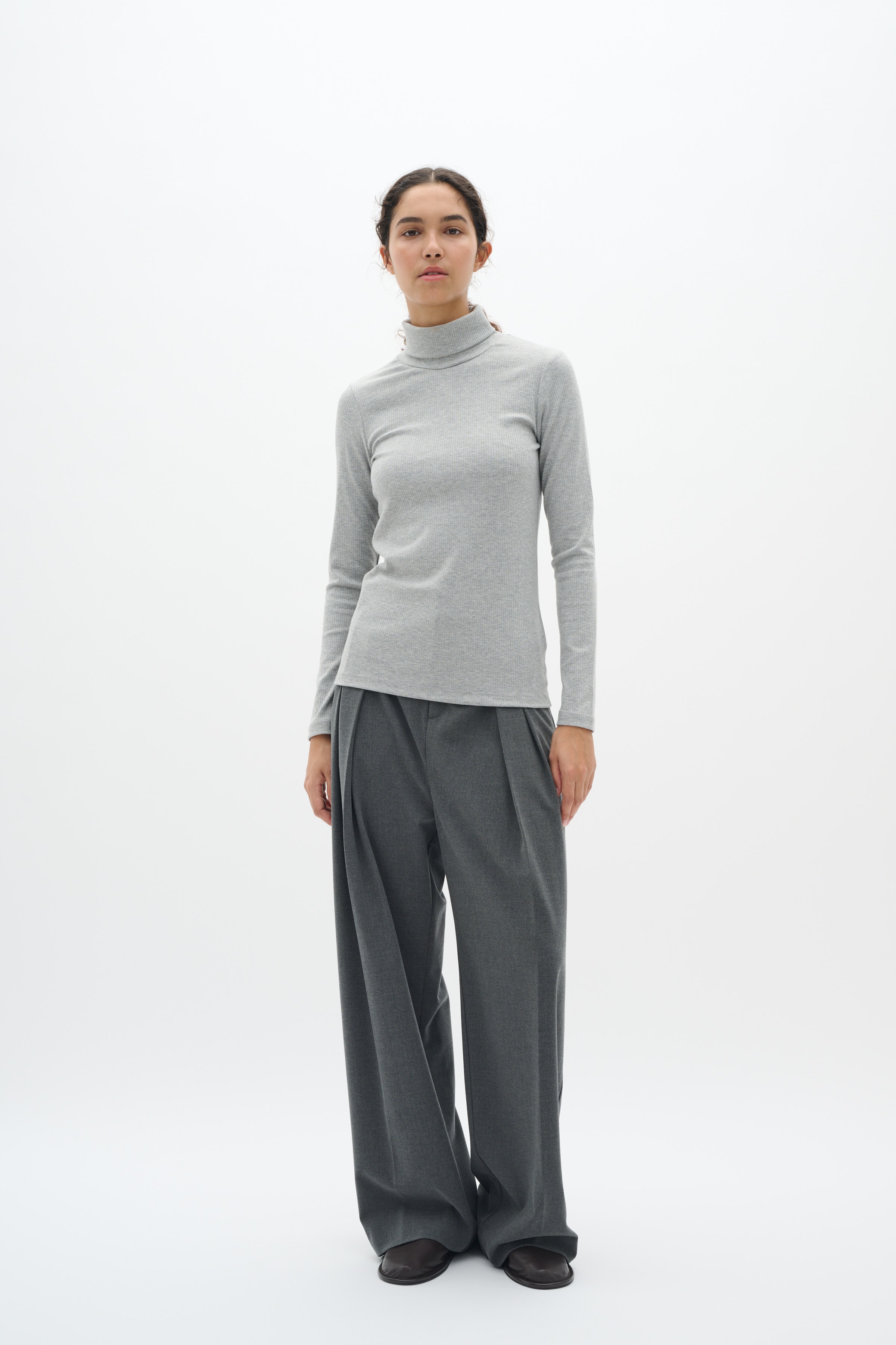 DagnaIW Rollneck Melange T-shirt LOOKBOOK FRONT 30109838-1740161