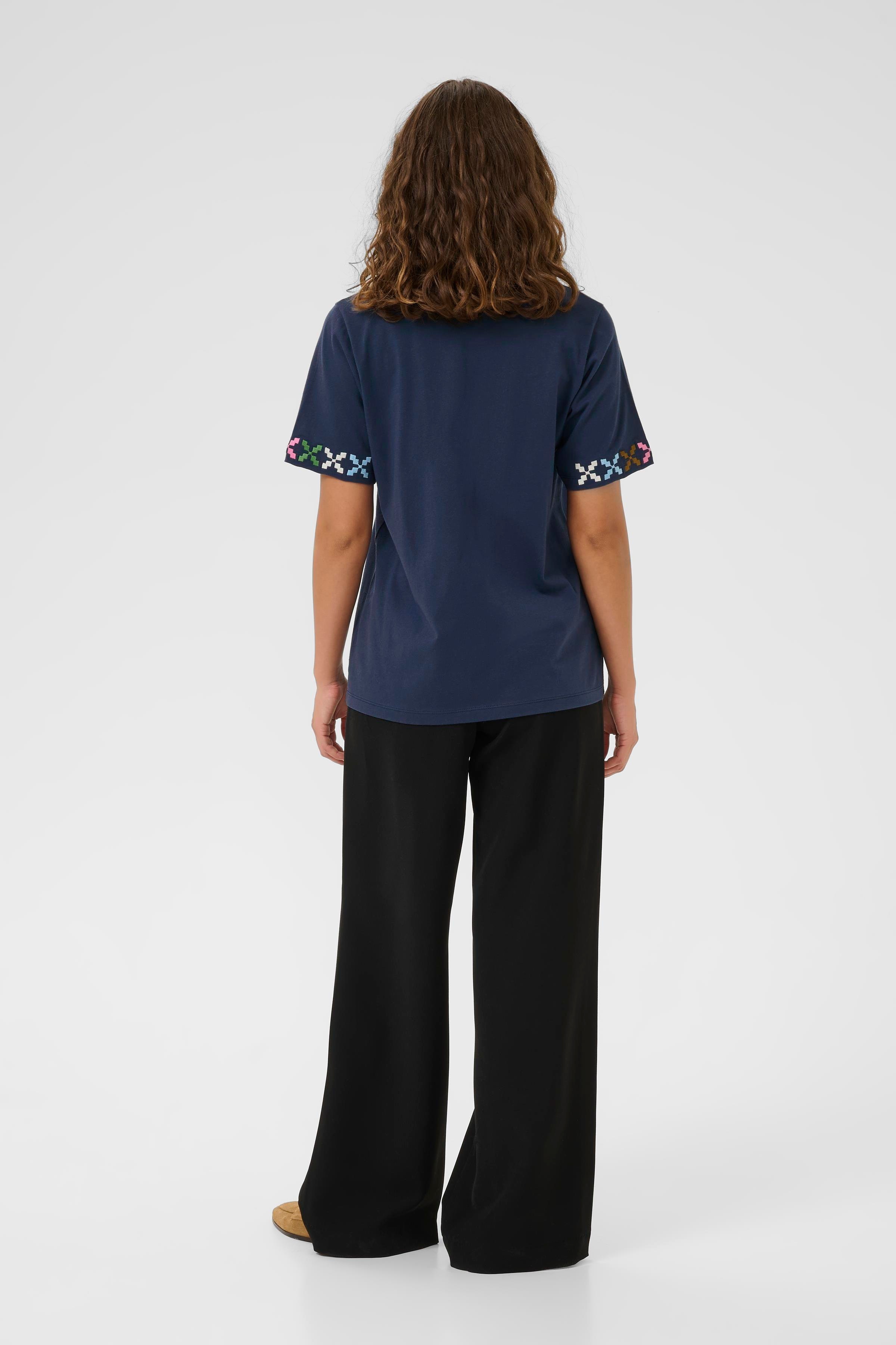 CUbama T-Shirt mit Stickerei LOOKBOOK BACK 50112733-194024