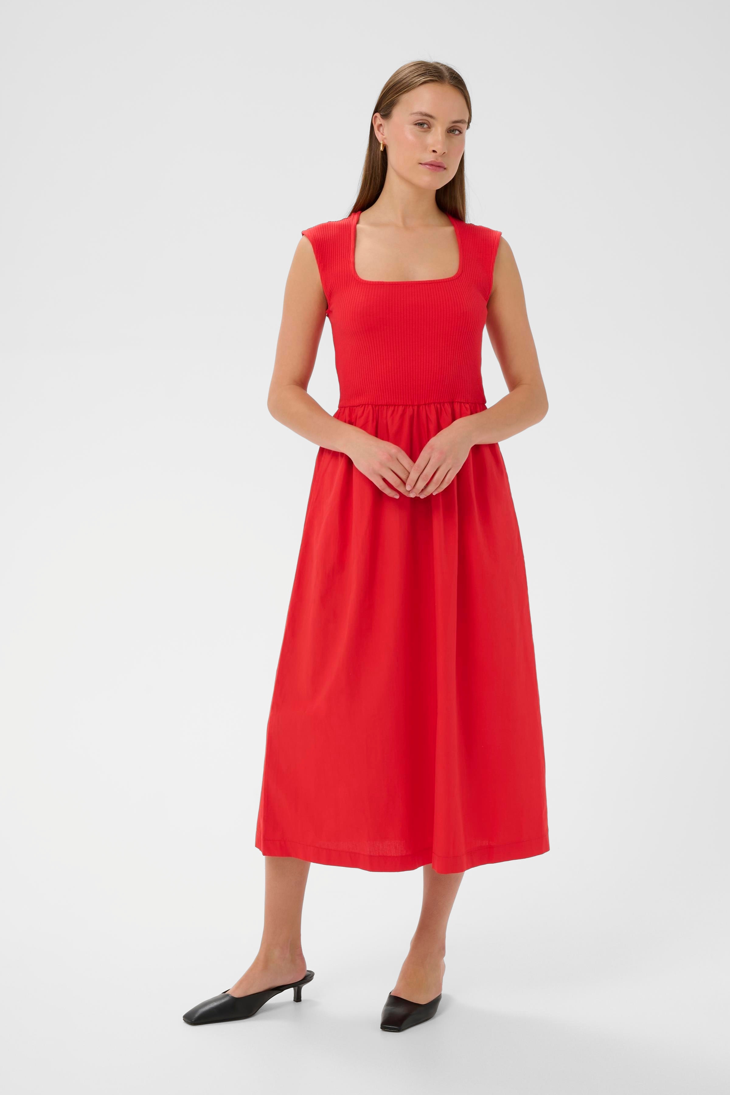 SLSimone Dress LOOKBOOK FRONT 30407490-181659