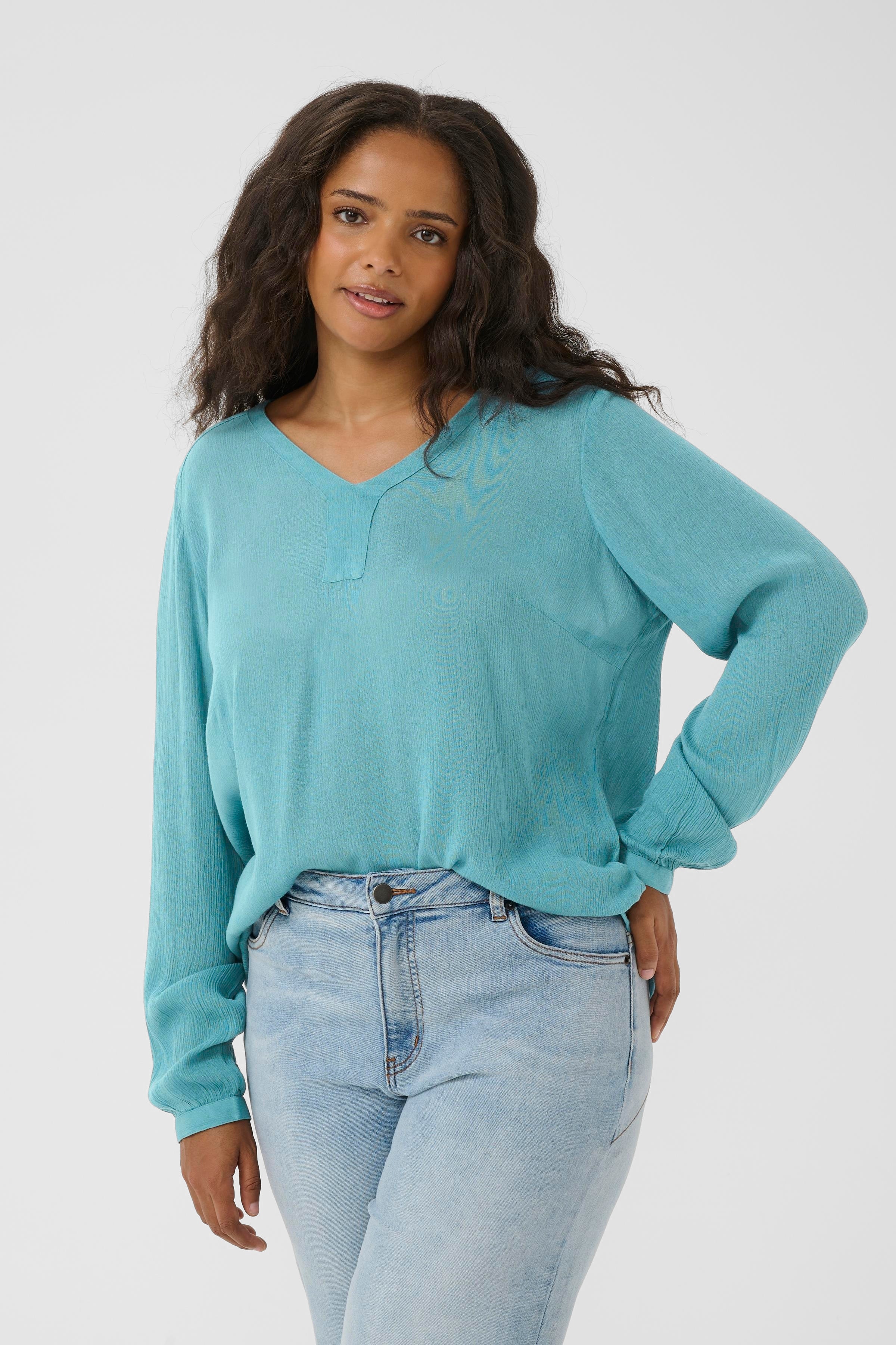 KCami Blouse LOOKBOOK FRONT 10580001-174919