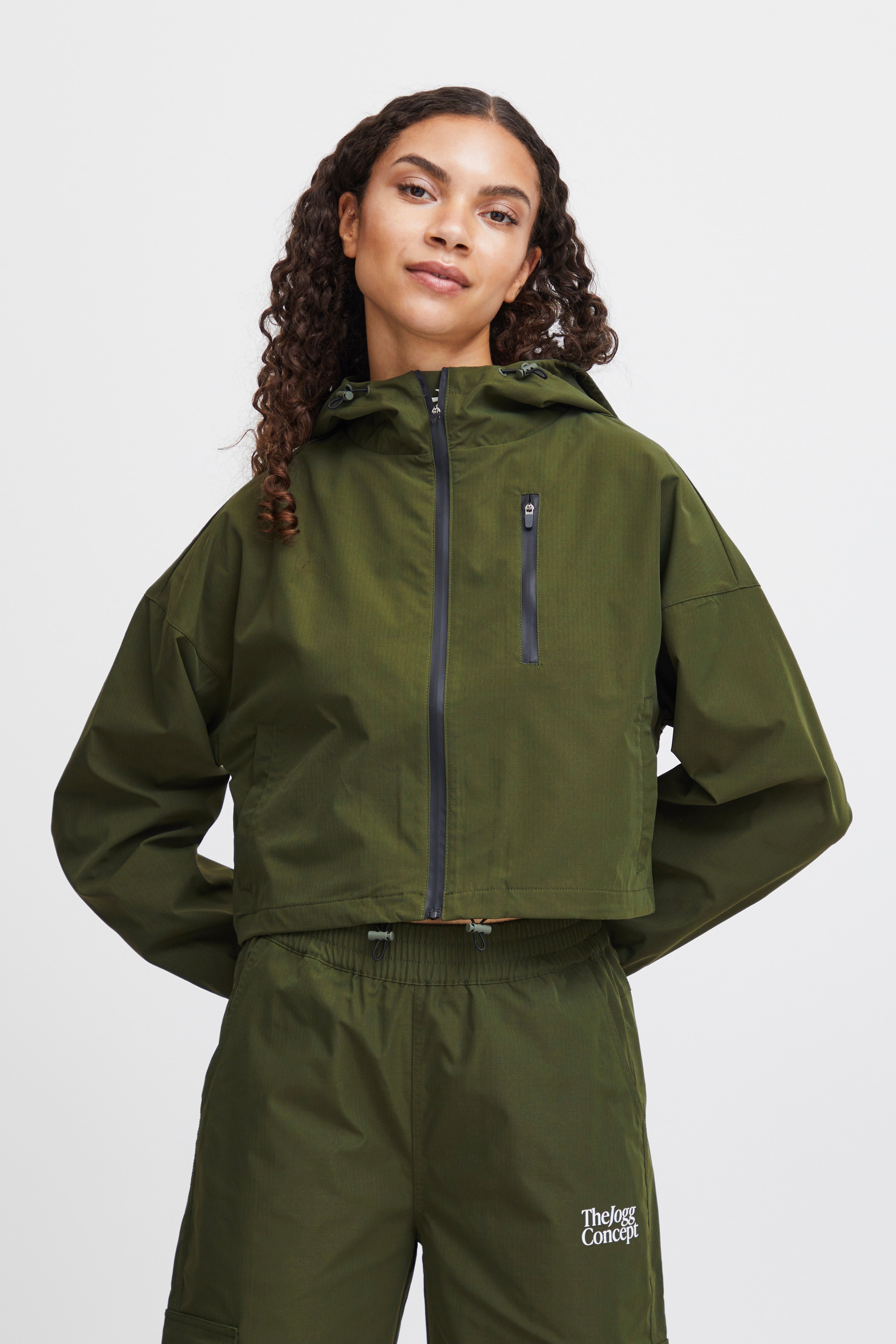 JCFELICIA Trainingsanzugjacke LOOKBOOK FRONT 22800236-190419