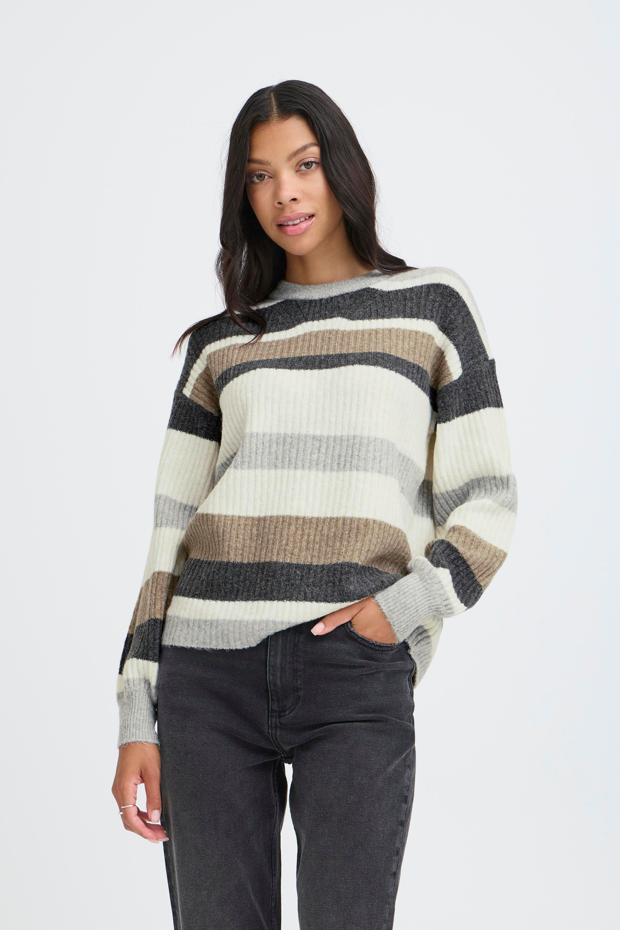 BYONEMA Pullover LOOKBOOK FRONT 20813898-900005522