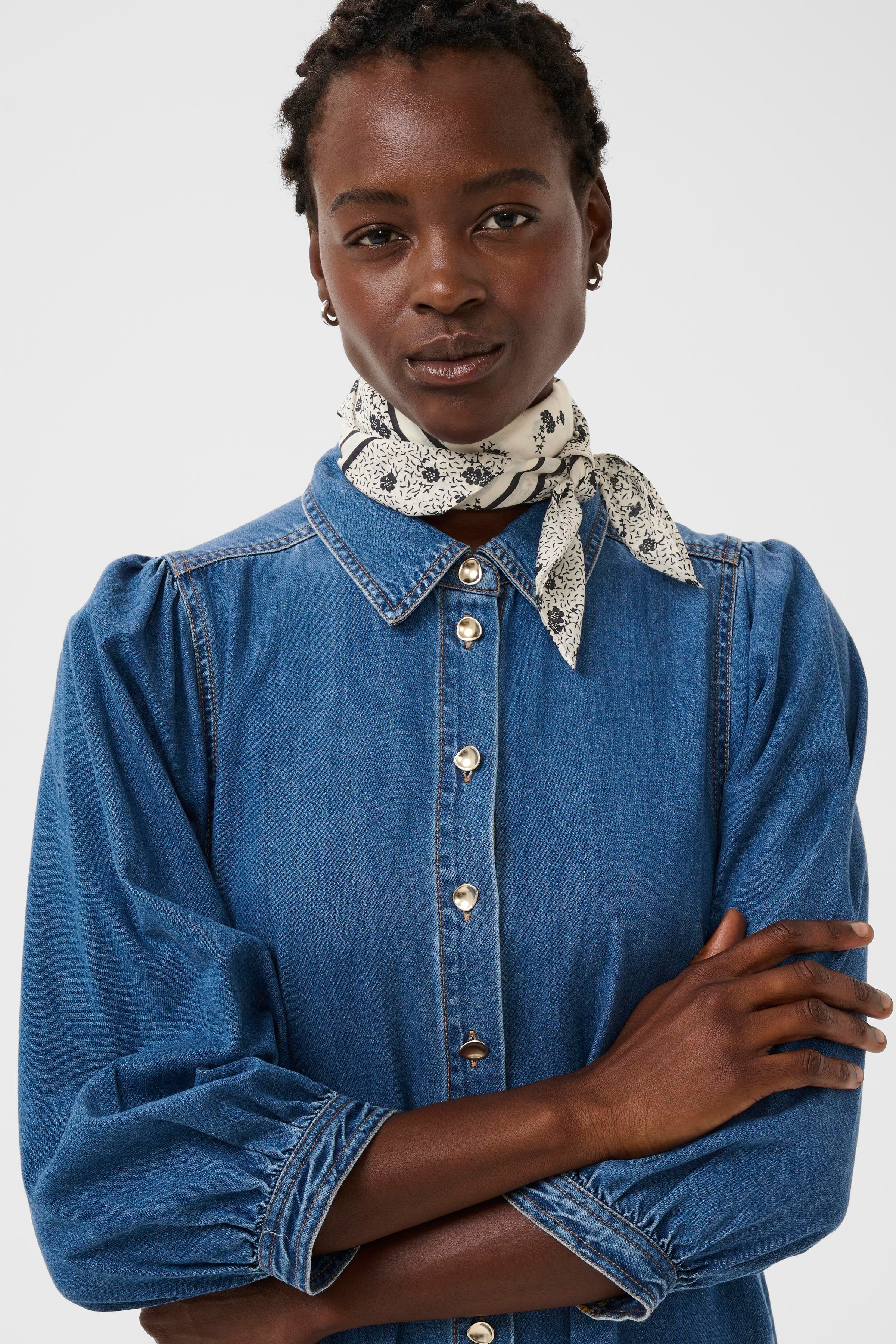 PhiPW Sjaal LOOKBOOK DETAIL 30309304-304545