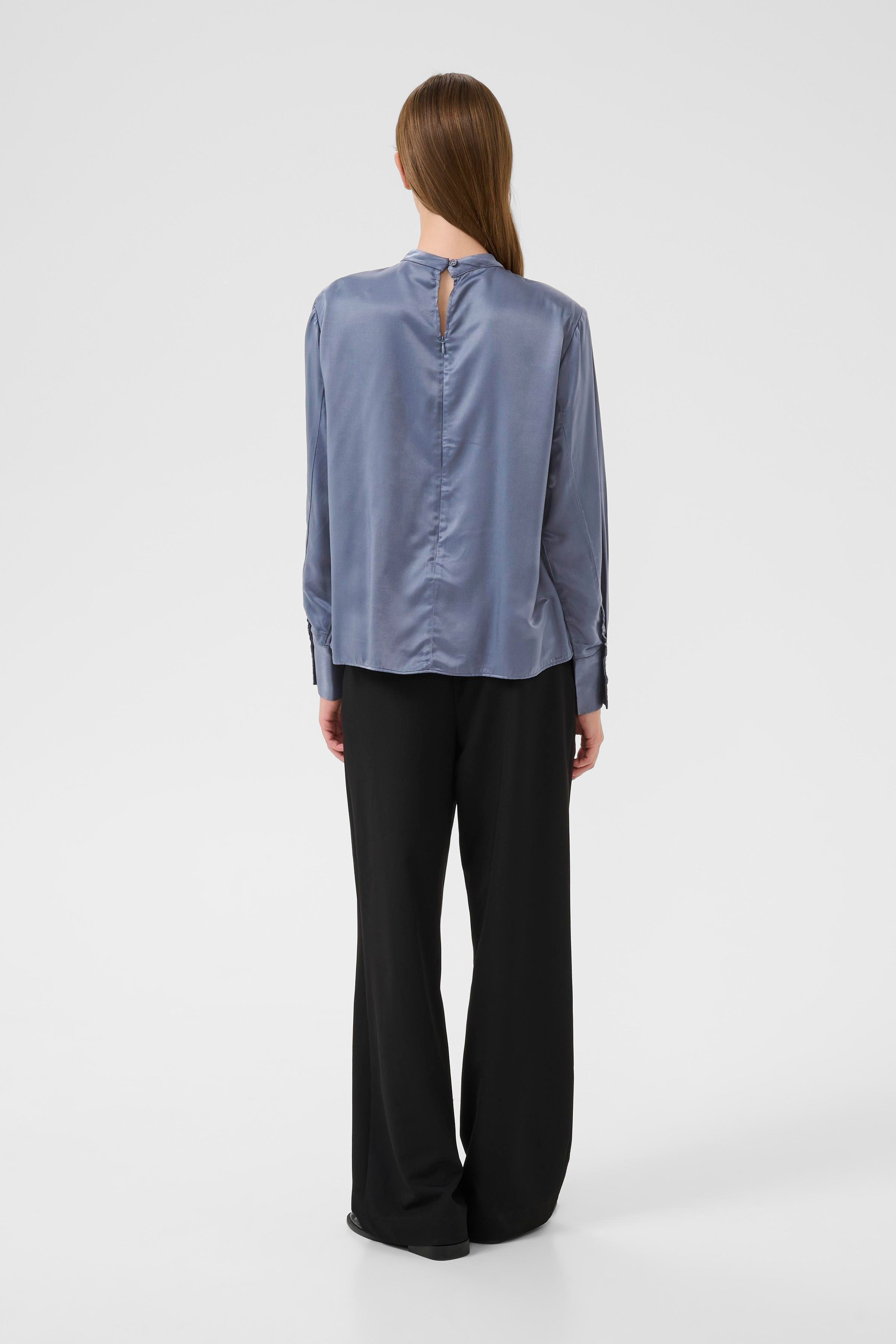 KBBlanca Blouse LOOKBOOK FRONT 10105631-183910