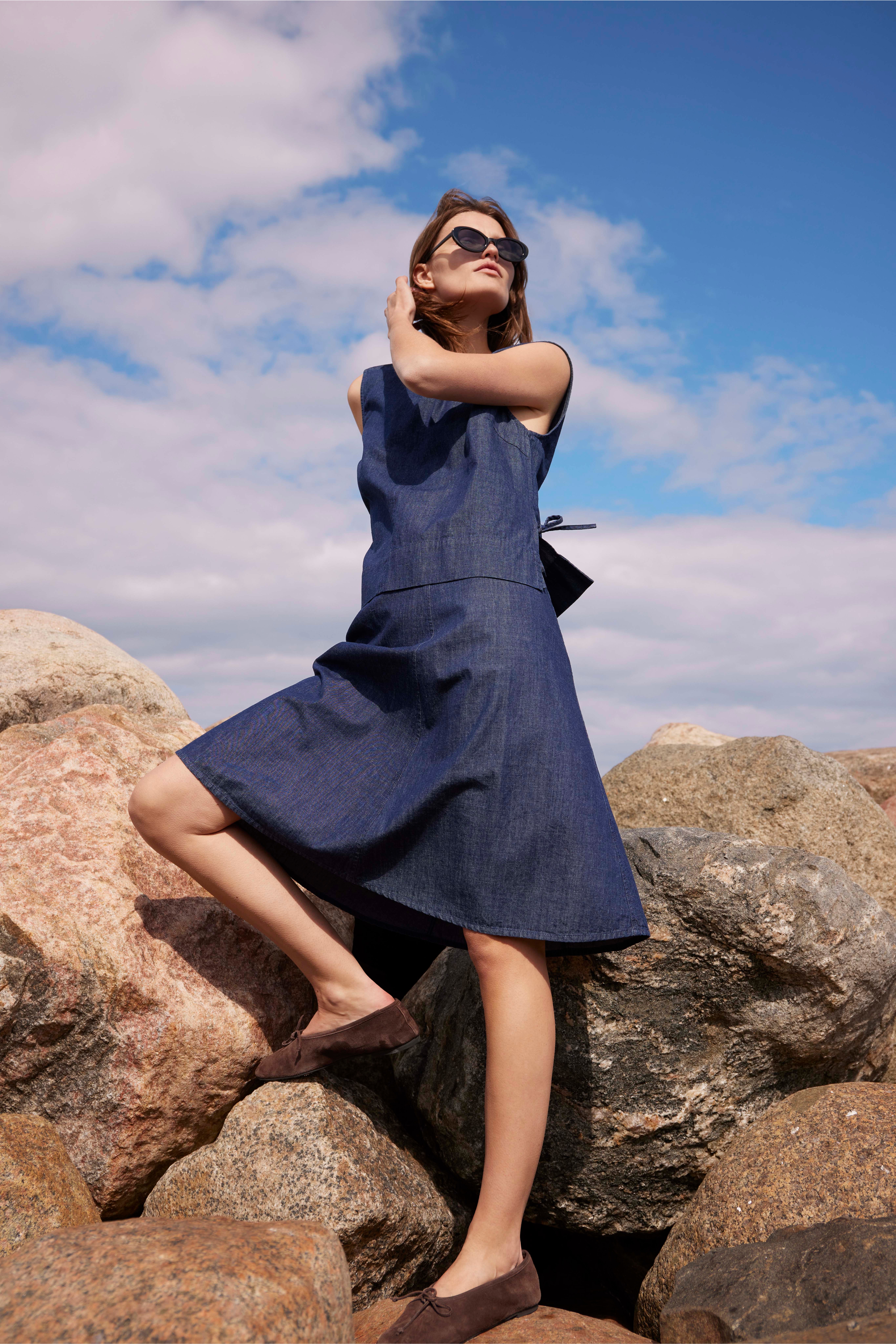 SLChamy Rock LOCATION NONE 30408493-301728