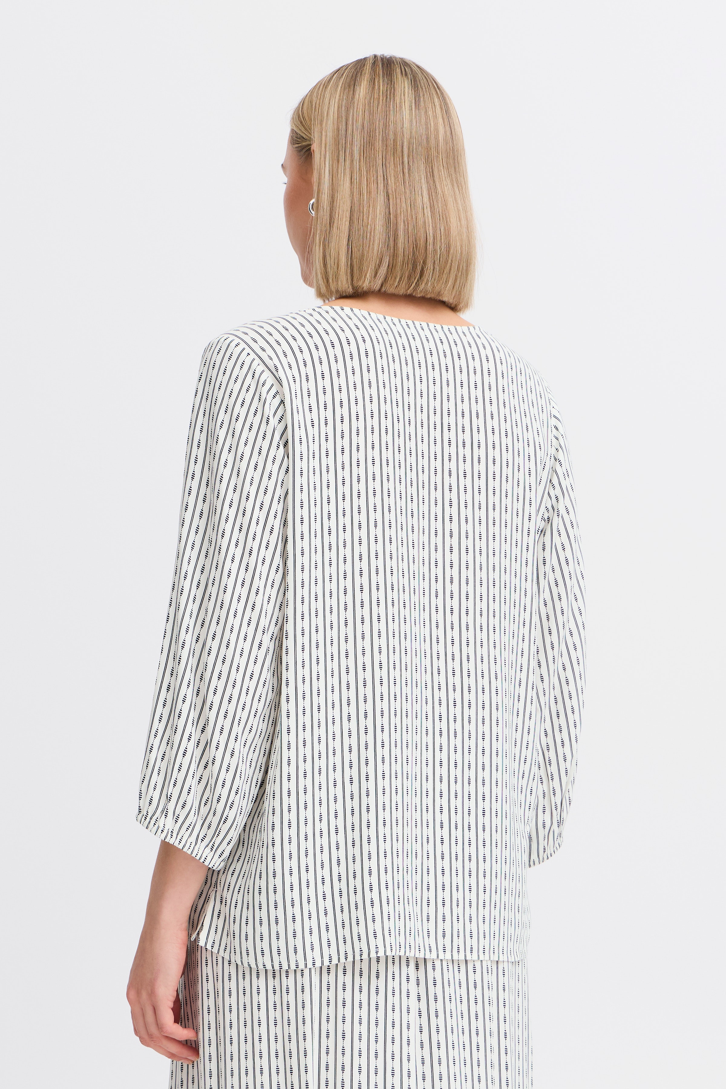 FRMERLE Skjorte LOOKBOOK FRONT 20615395-204456