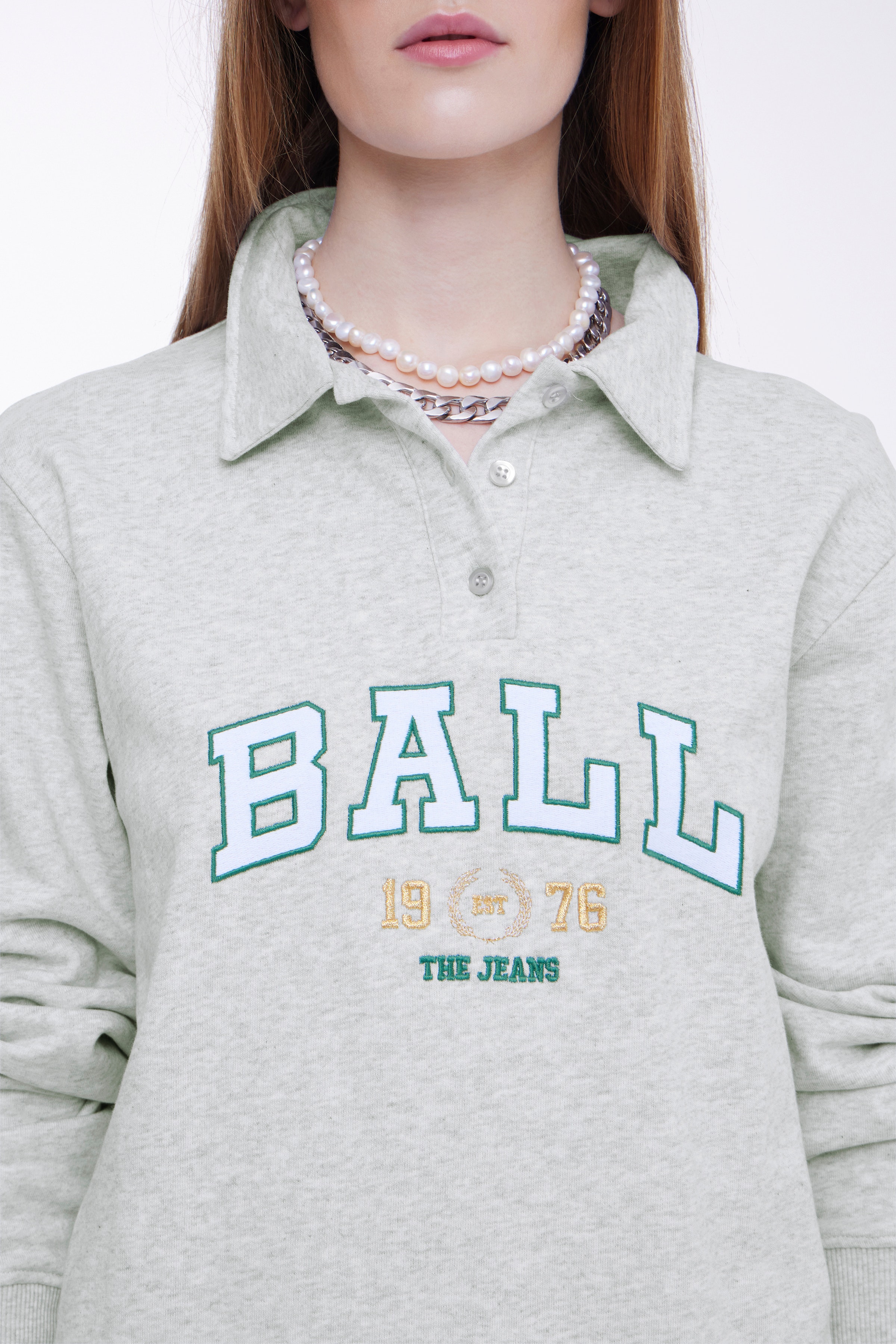 C. GRACIA SWEATSHIRT LOOKBOOK DETAIL 50400014-1106011