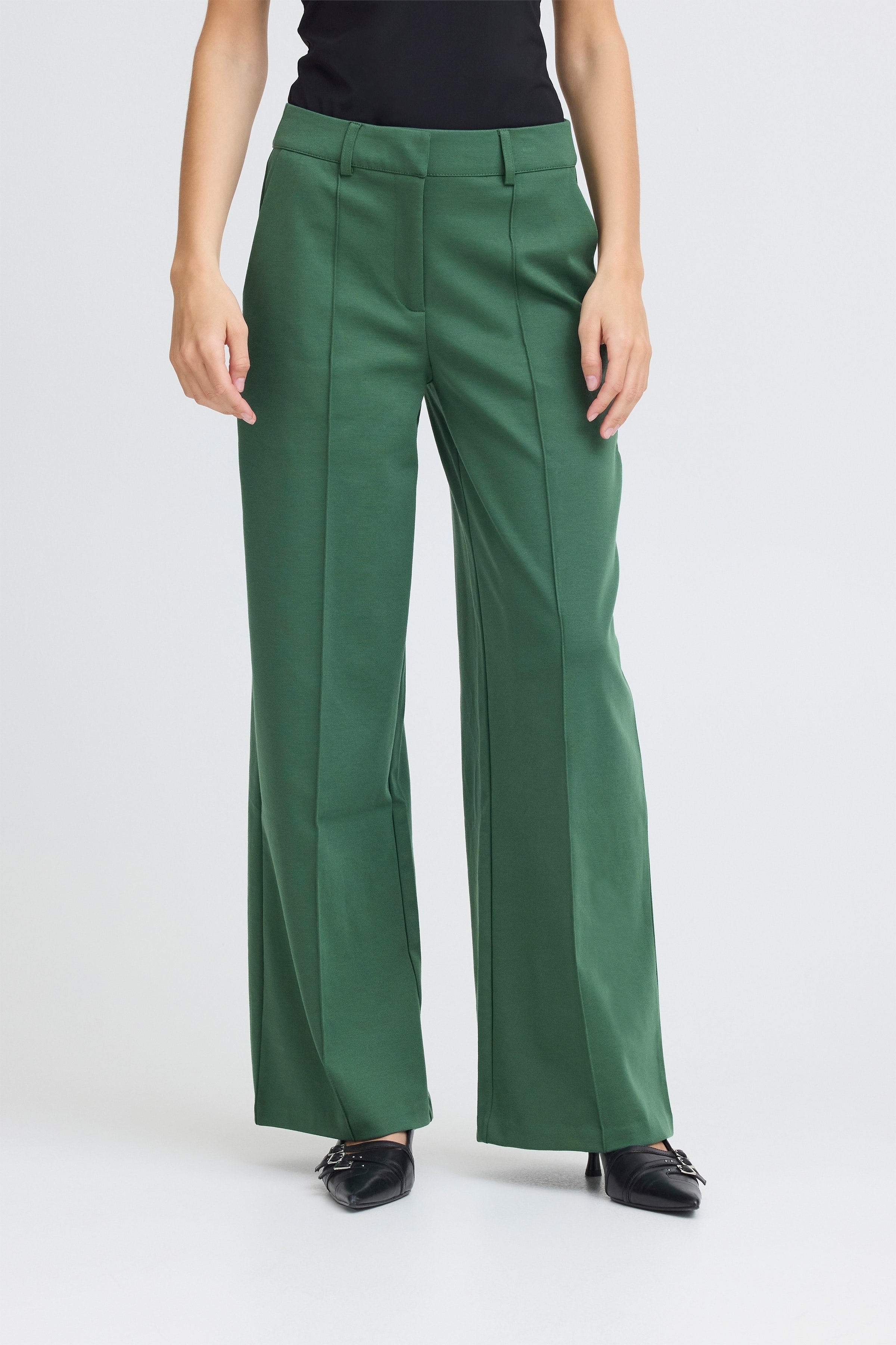 IHKATE WIDE Hose LOOKBOOK FRONT 20116768-195920