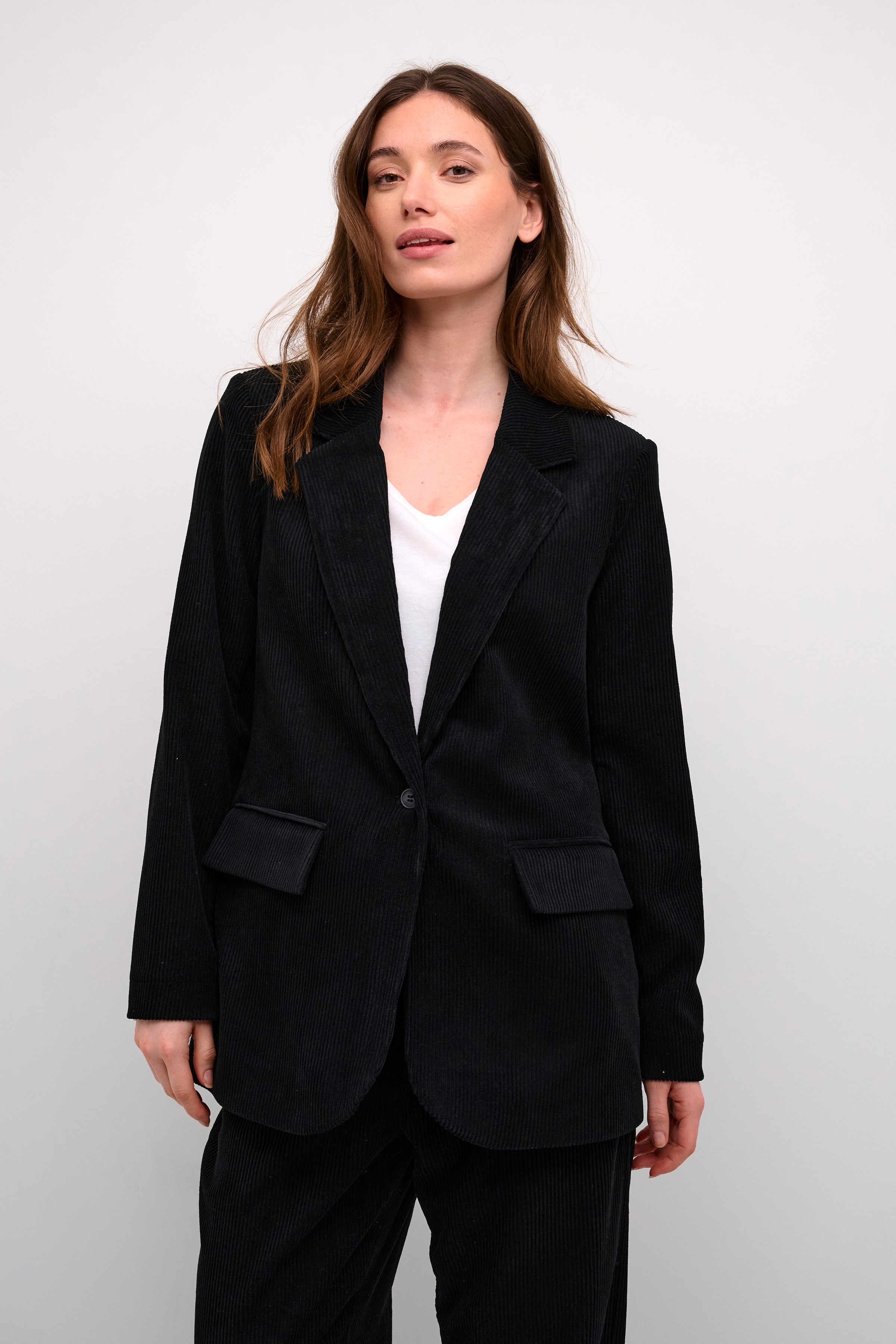 CRCory Blazer LOOKBOOK FRONT 10612195-100120