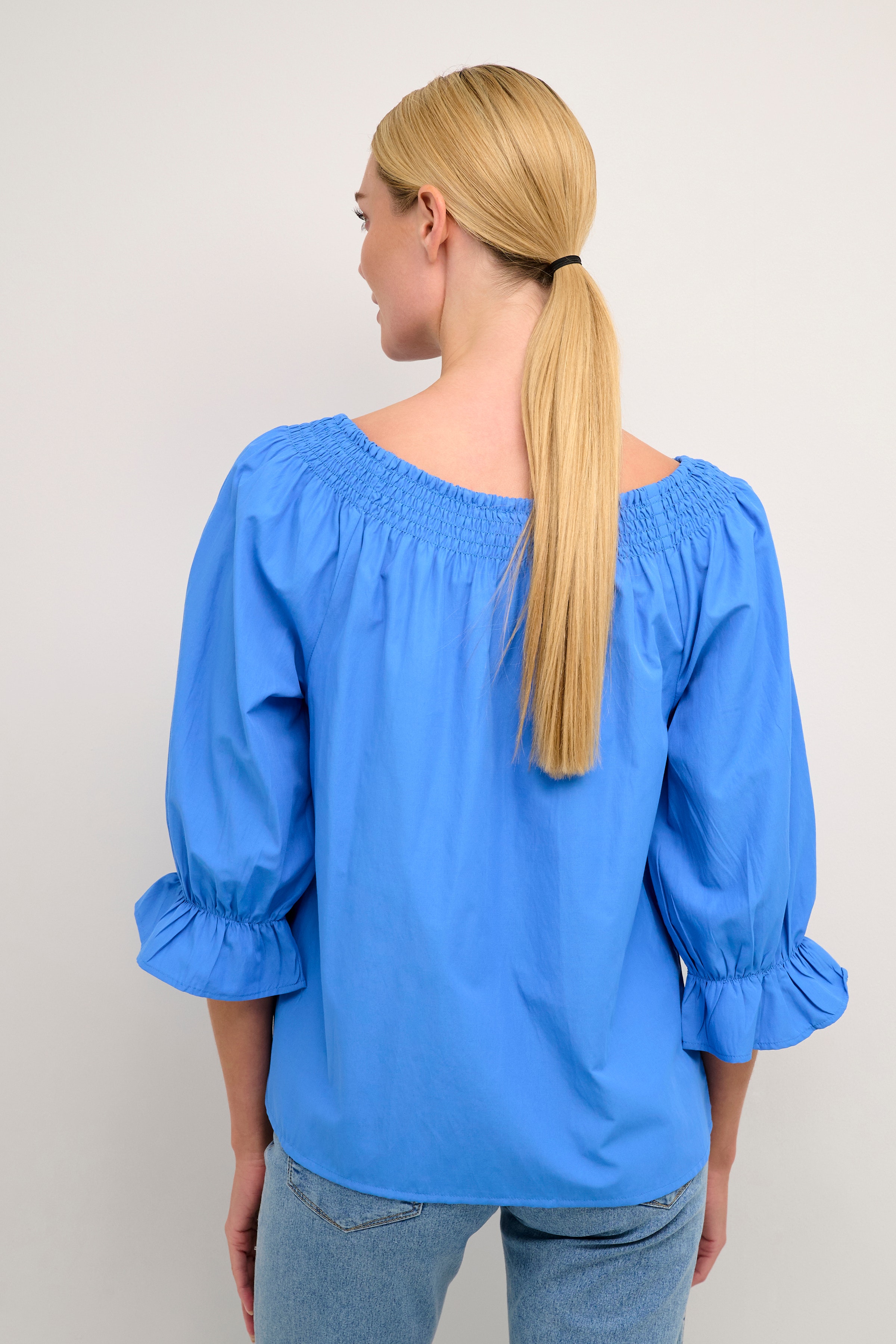 KAkira Blouse LOOKBOOK BACK 10507419-184039