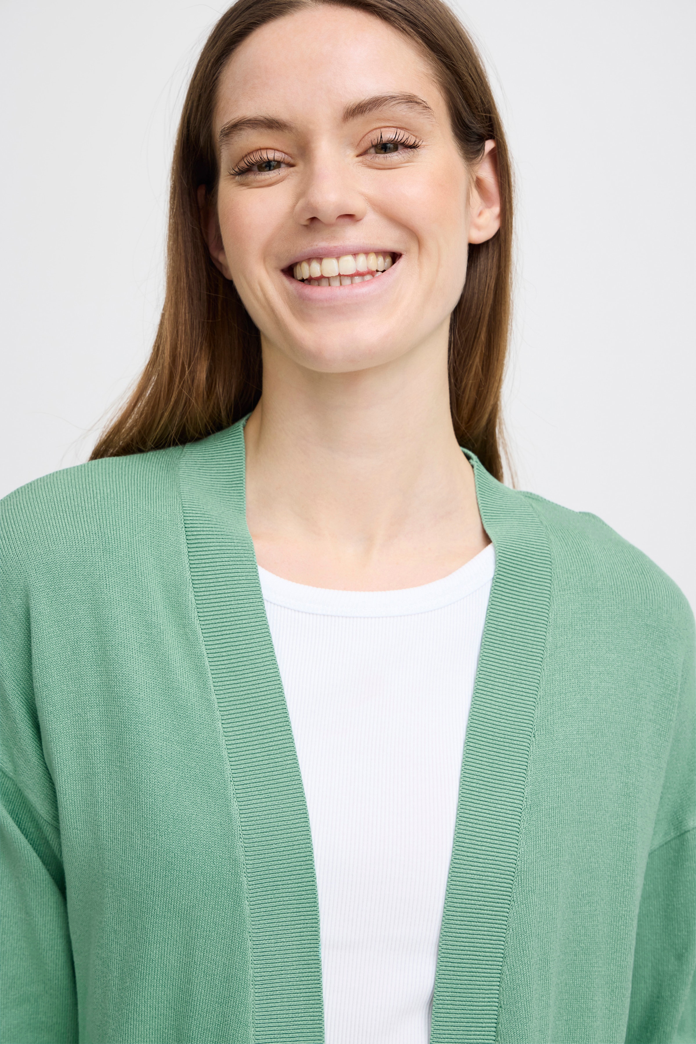 BYMMORLA Cardigan LOOKBOOK DETAIL 20814392-165919