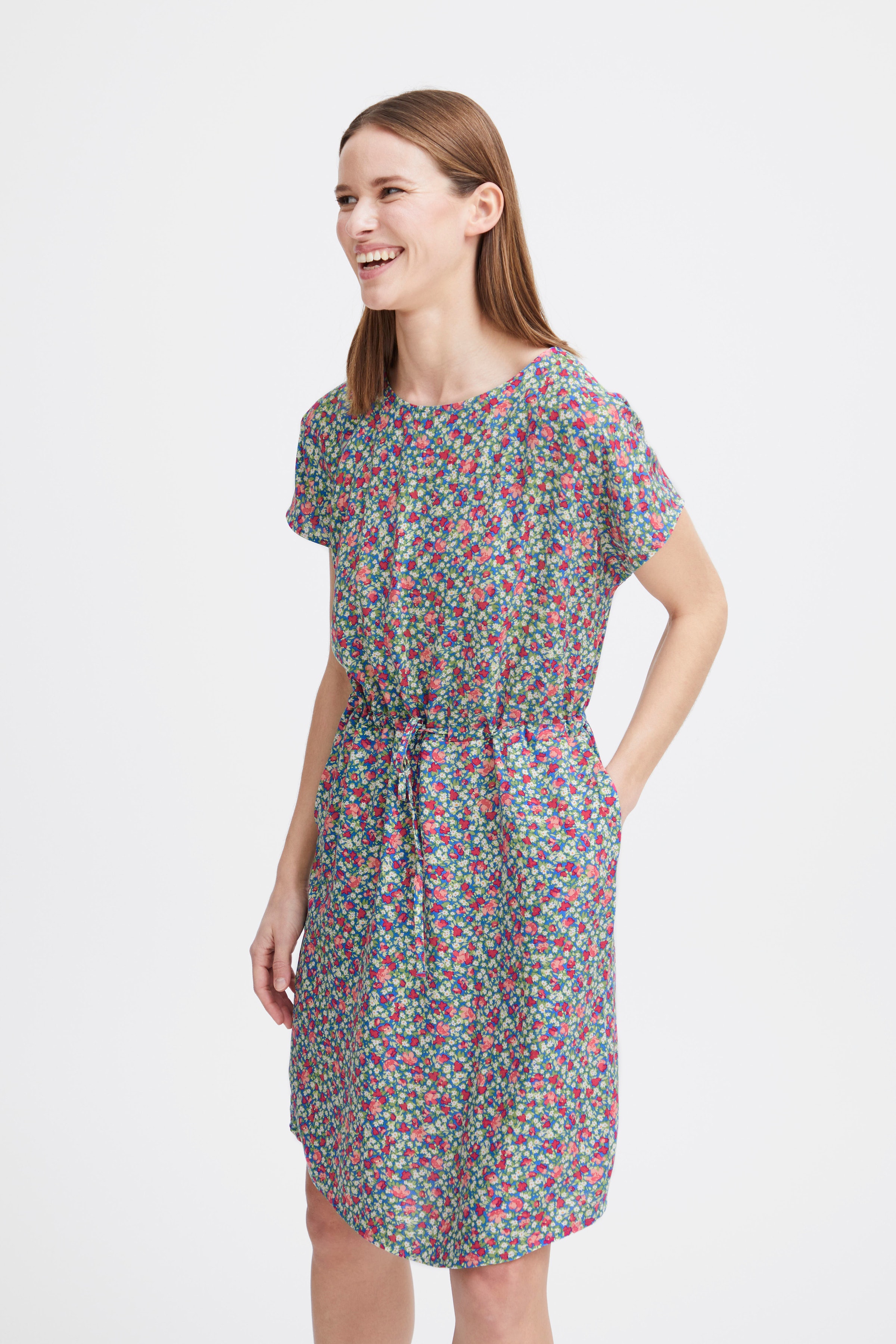 BYMMJOELLA Dress LOOKBOOK FRONT 20811226-202950