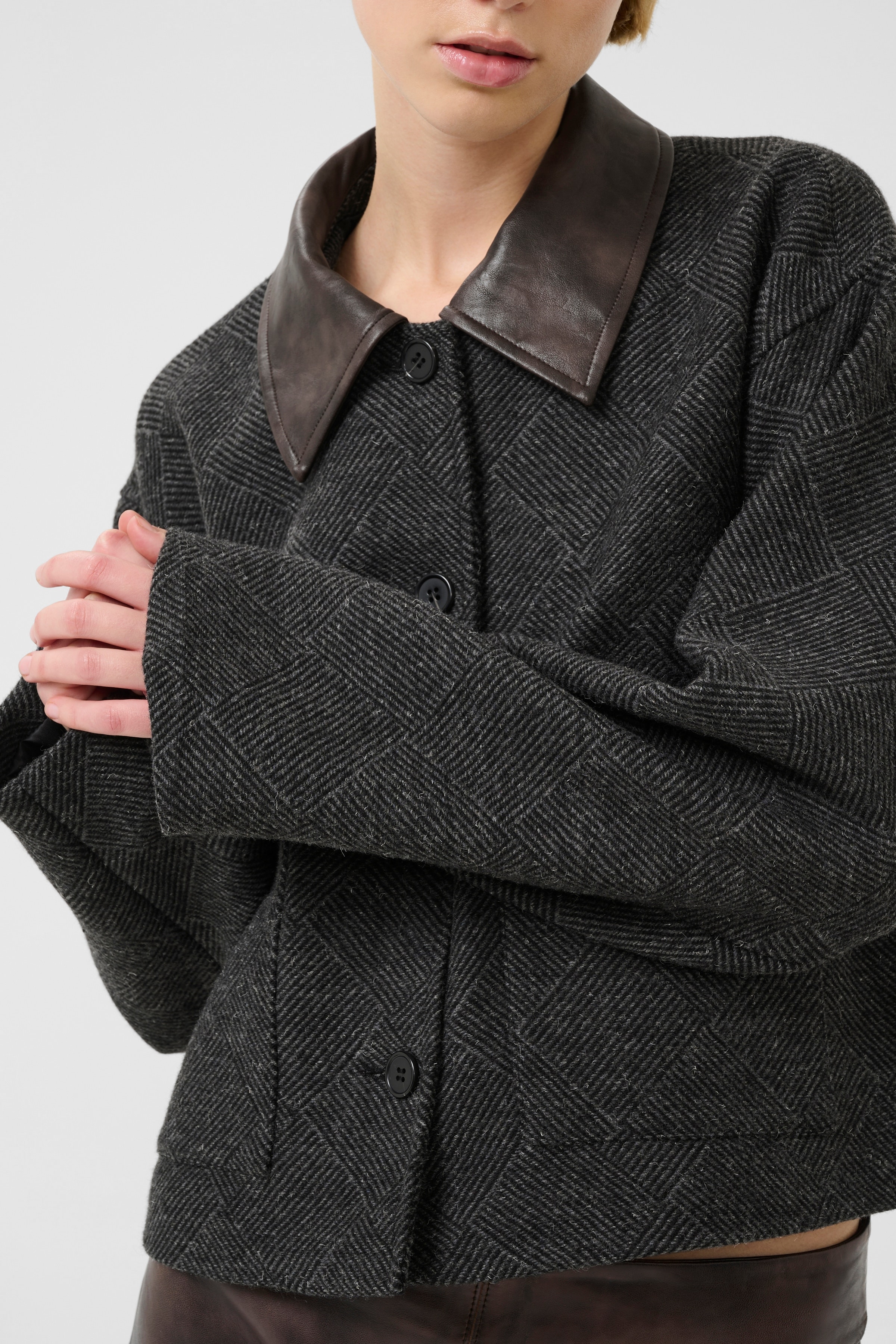 KBAnuk Jas LOOKBOOK DETAIL 10105545-185206