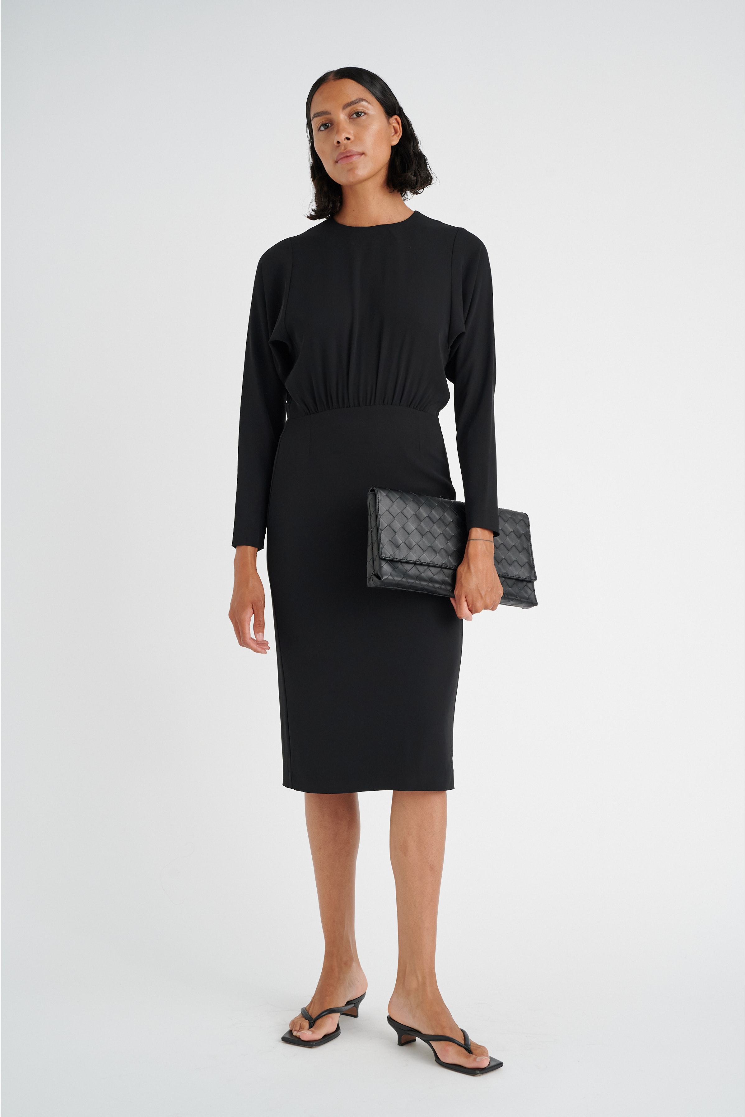 WinIW Jurk LOOKBOOK FRONT 30107848-194008