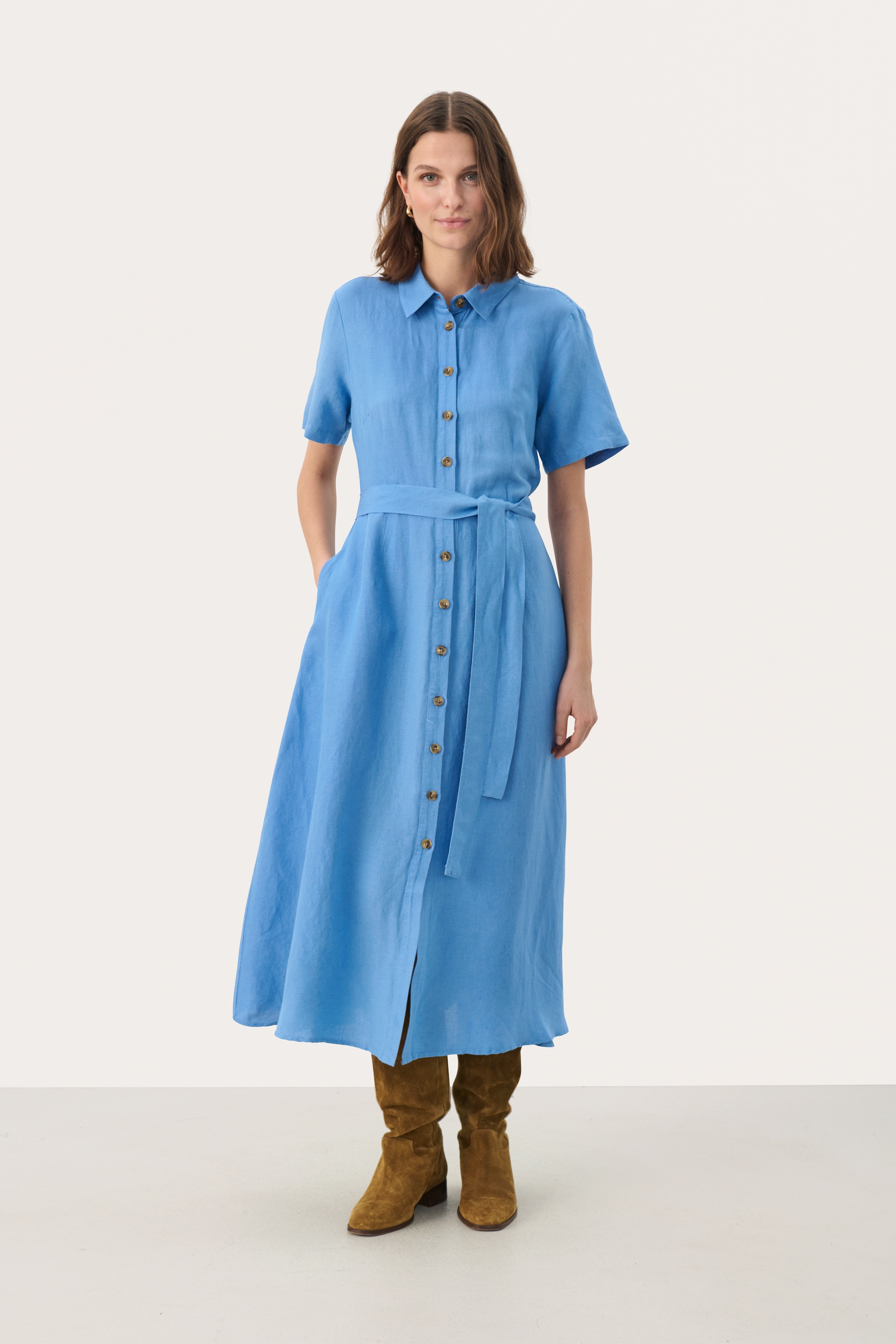 EflinPW Klänning LOOKBOOK FRONT 30309577-174030